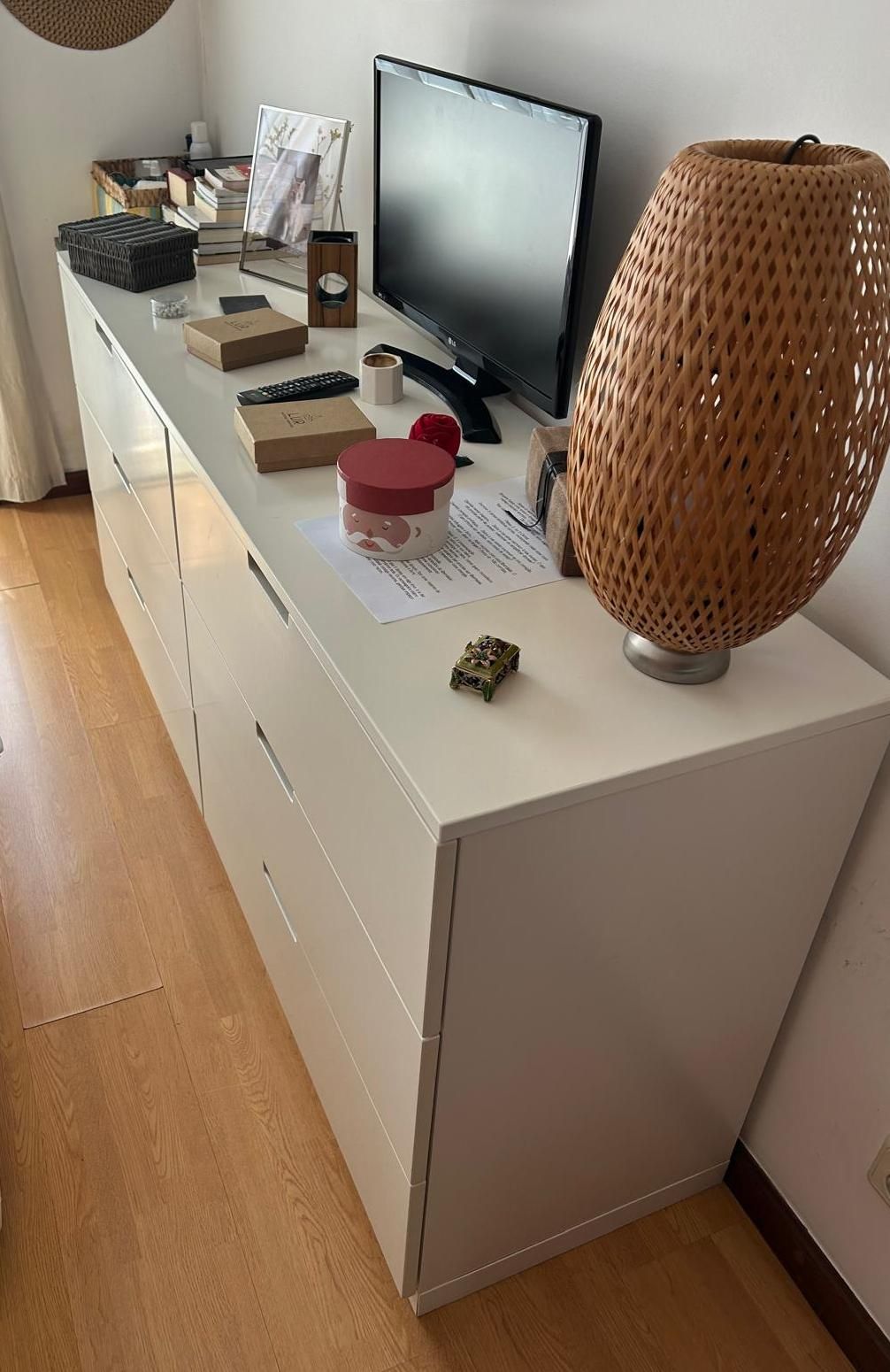 Seller photo