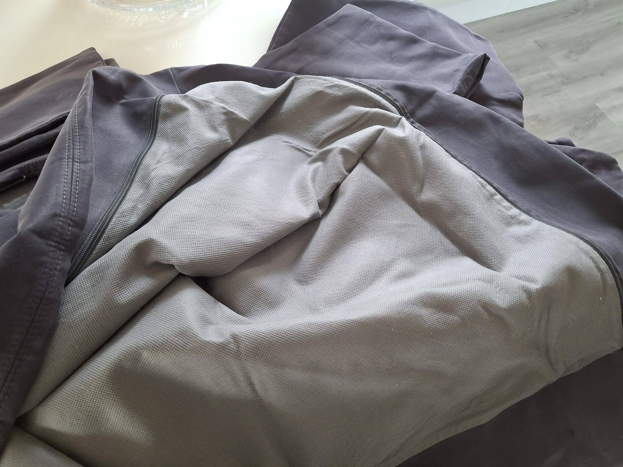 Seller photo