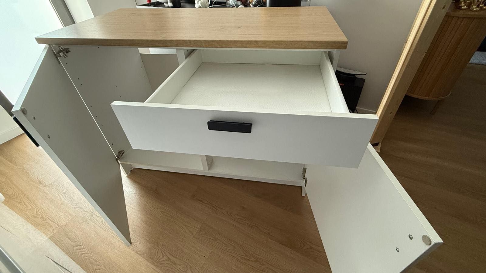 Seller photo