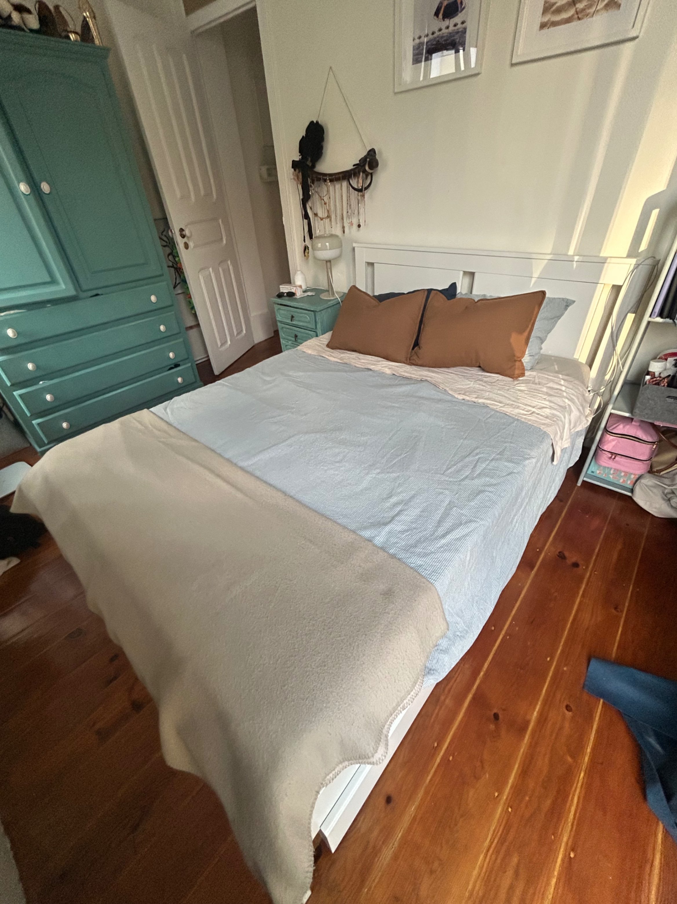 Seller photo