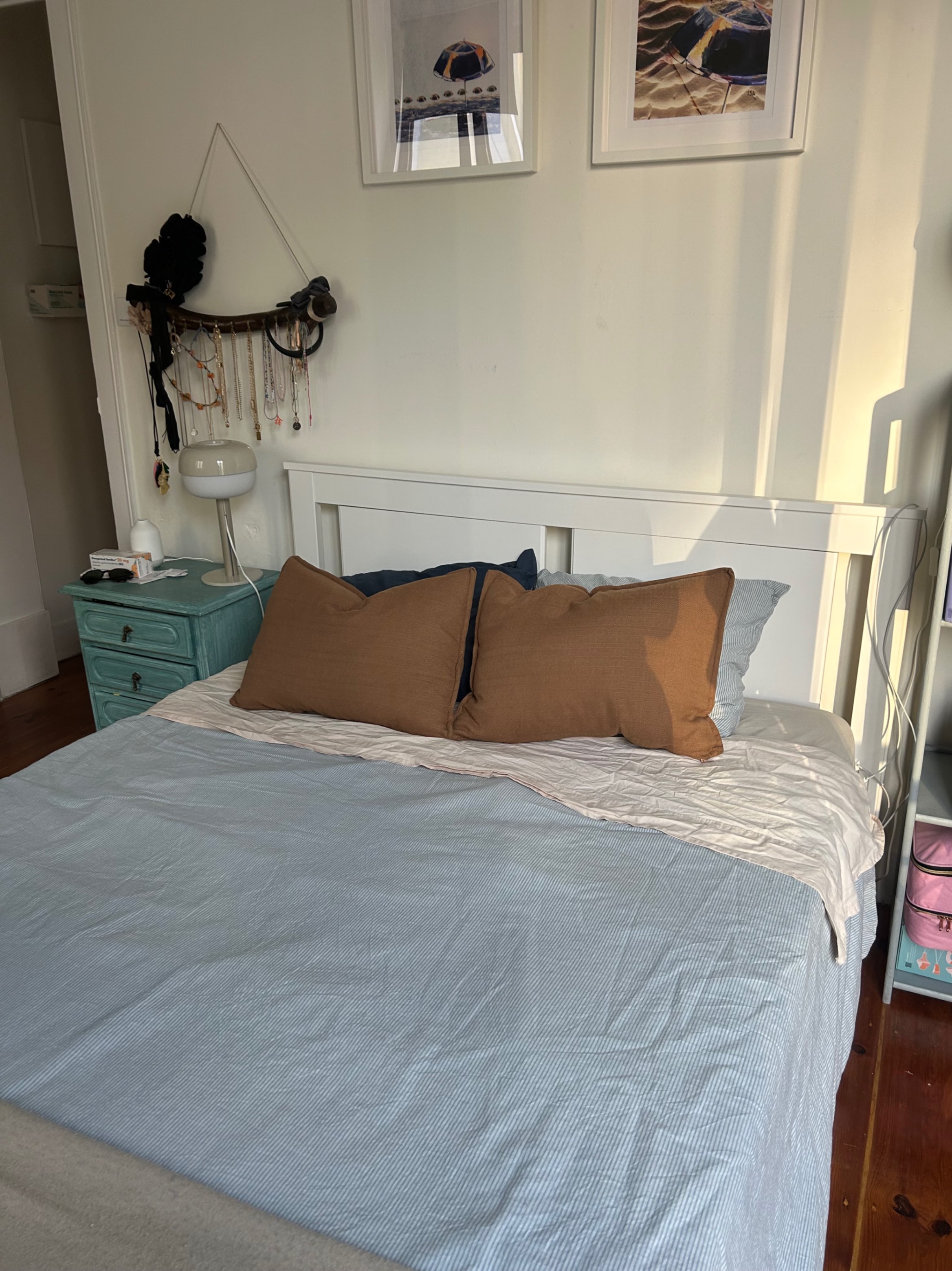 Seller photo