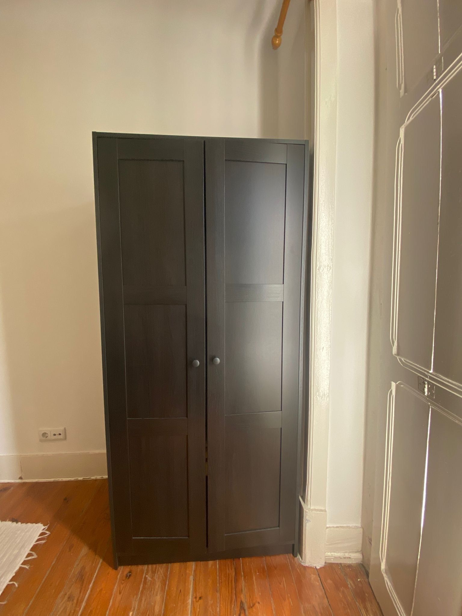 Seller photo