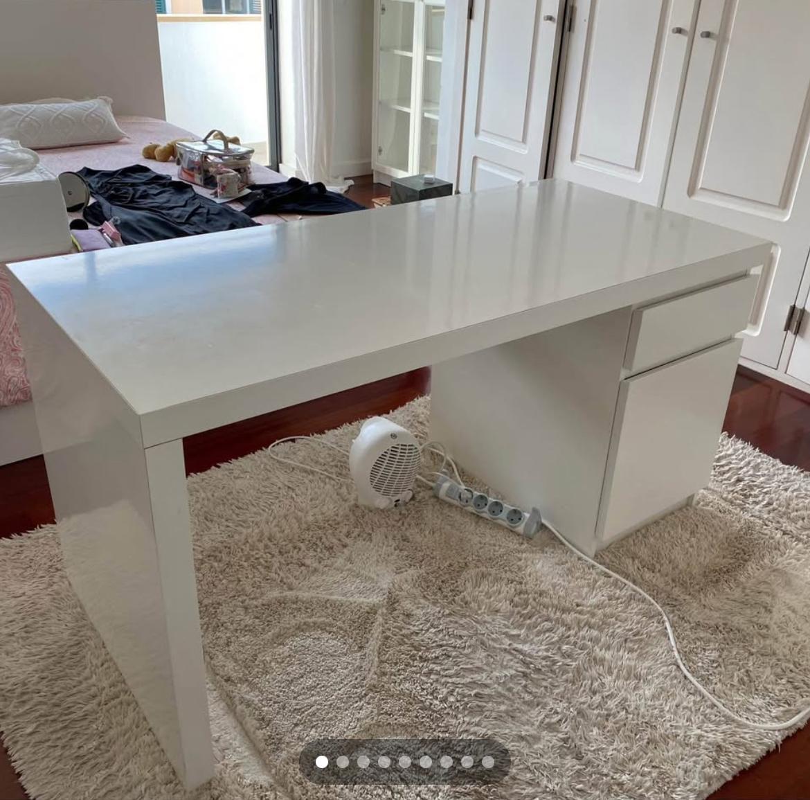 Seller photo