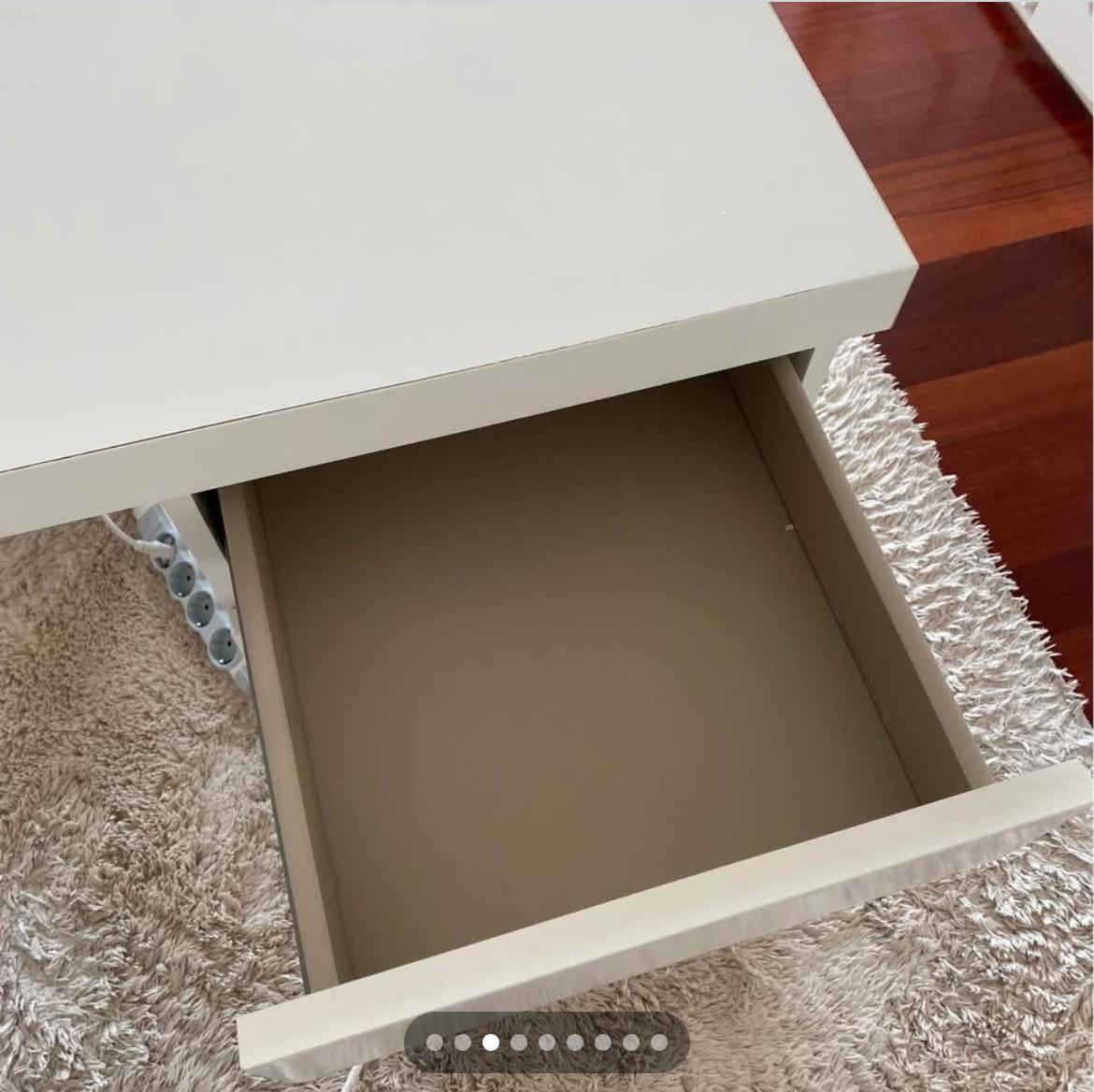Seller photo