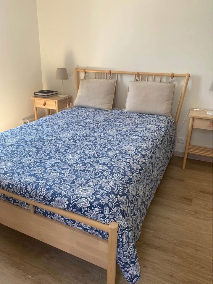 Seller photo