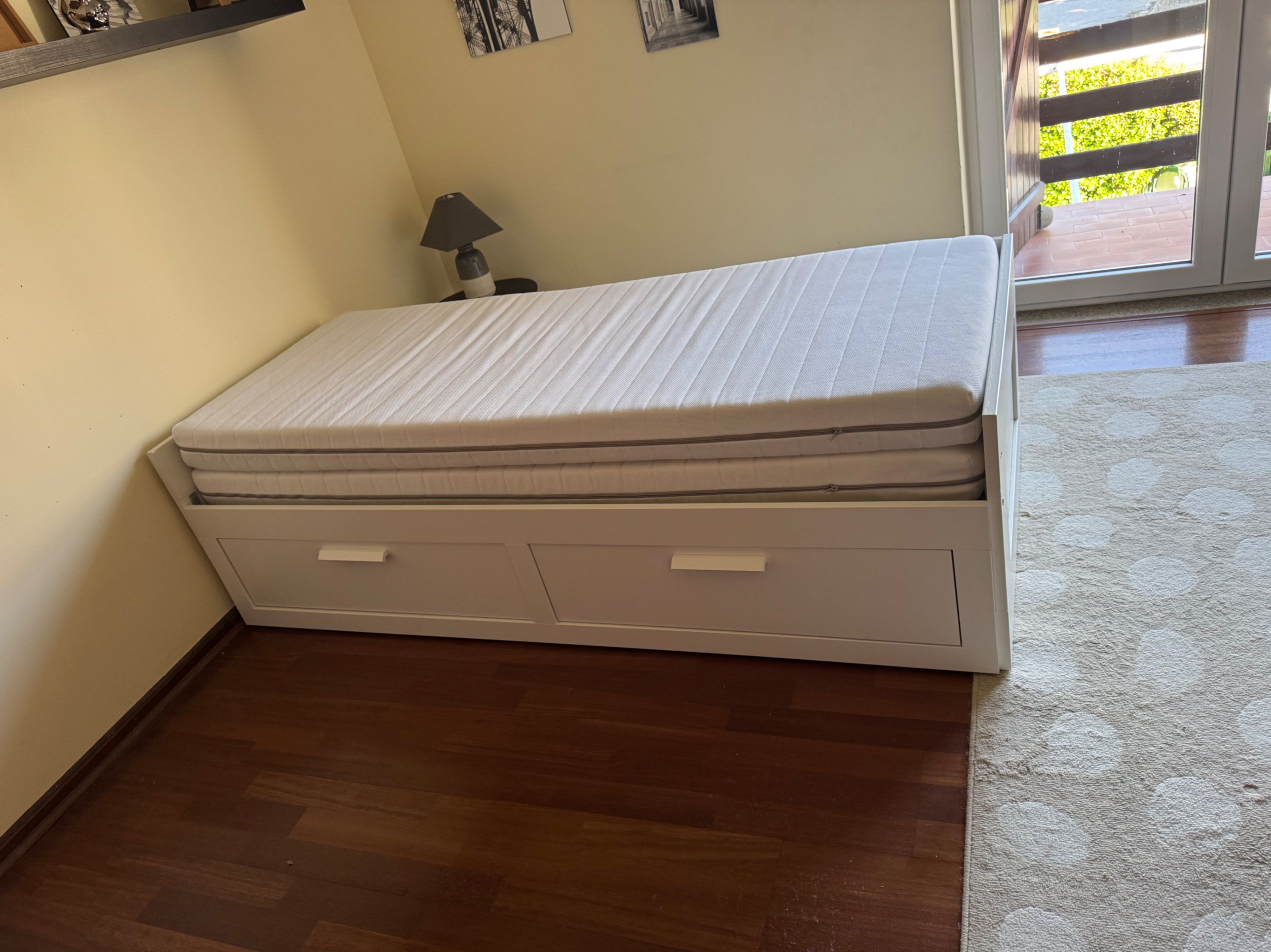 Seller photo