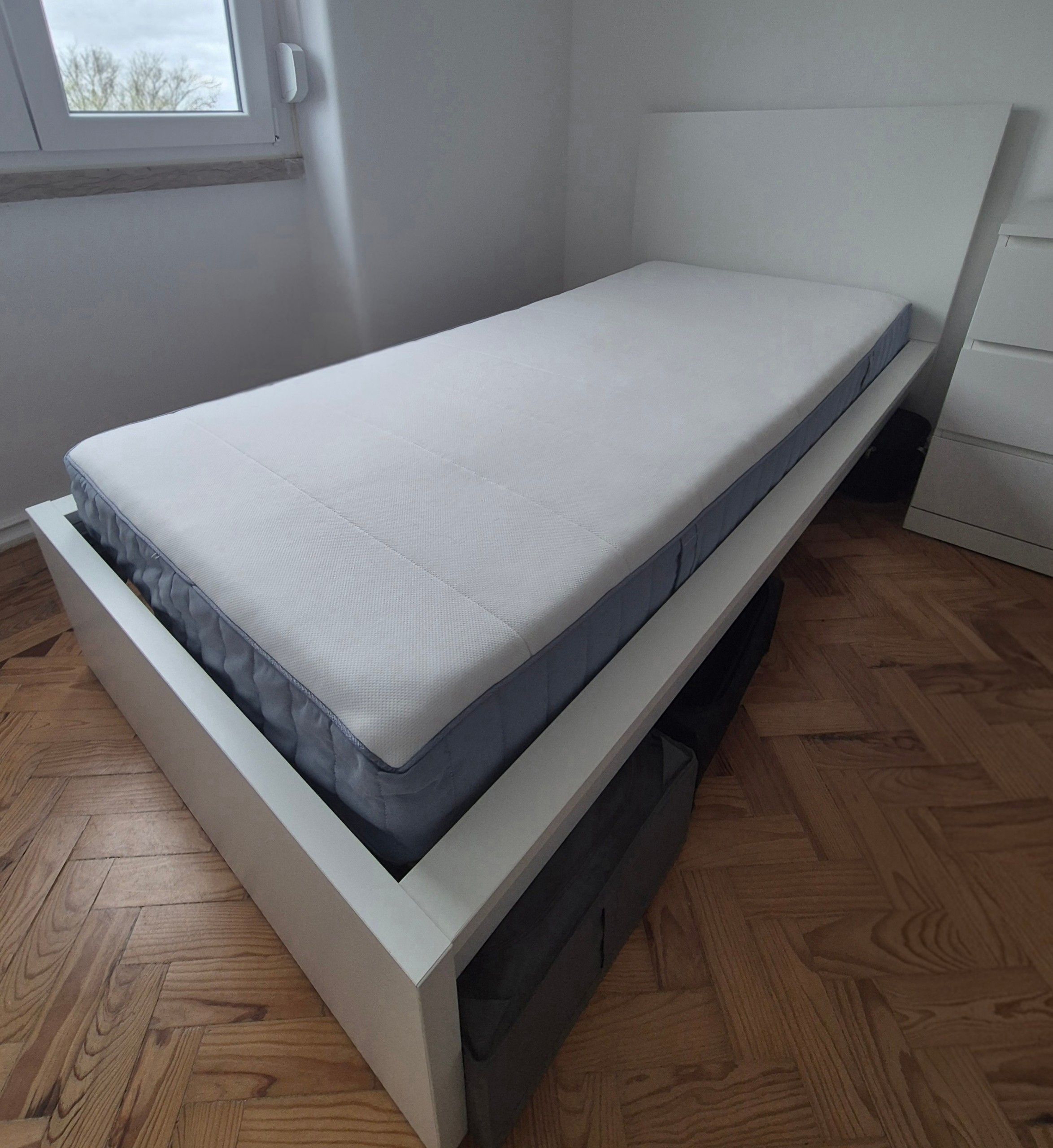 Seller photo