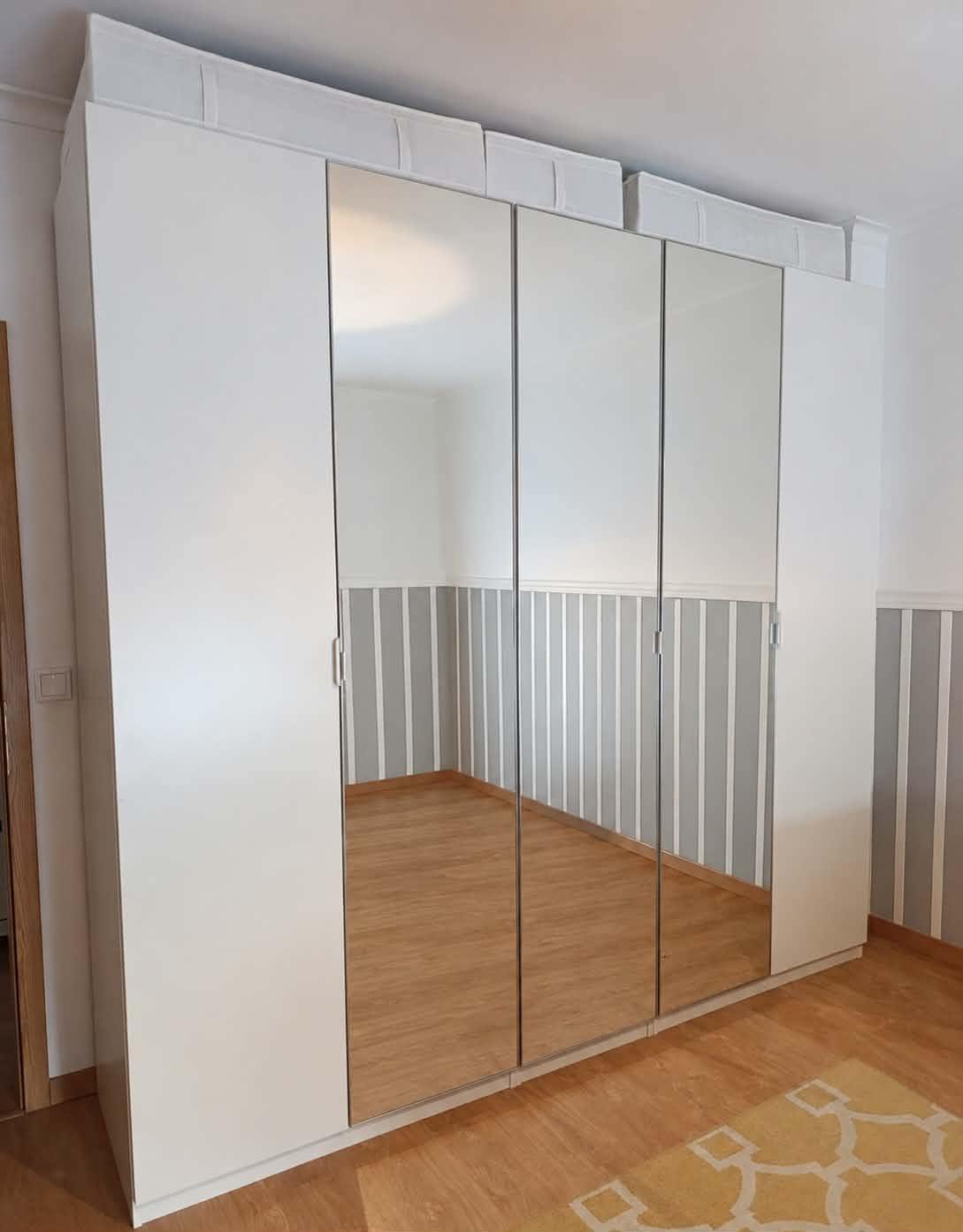 Seller photo