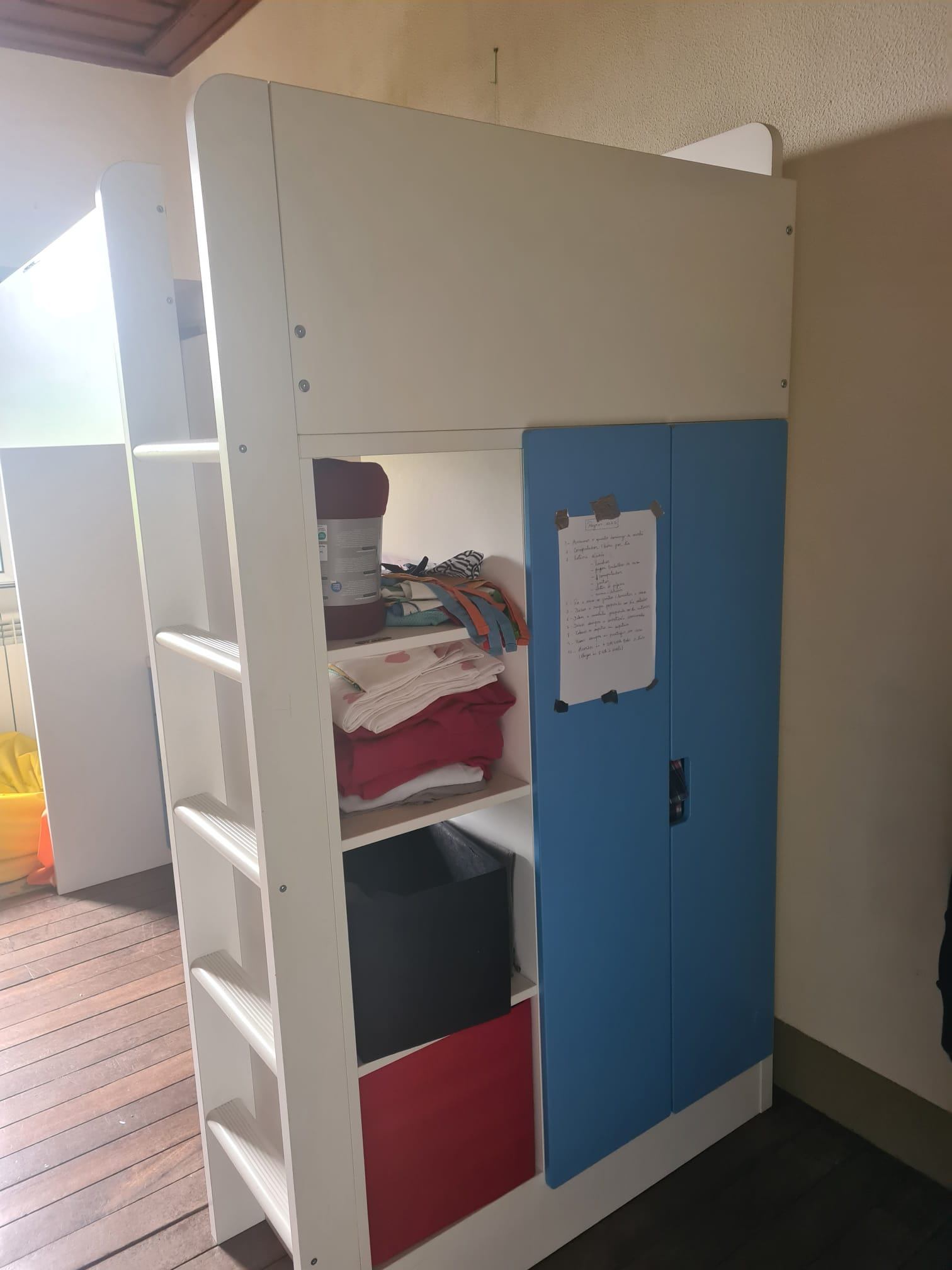 Seller photo
