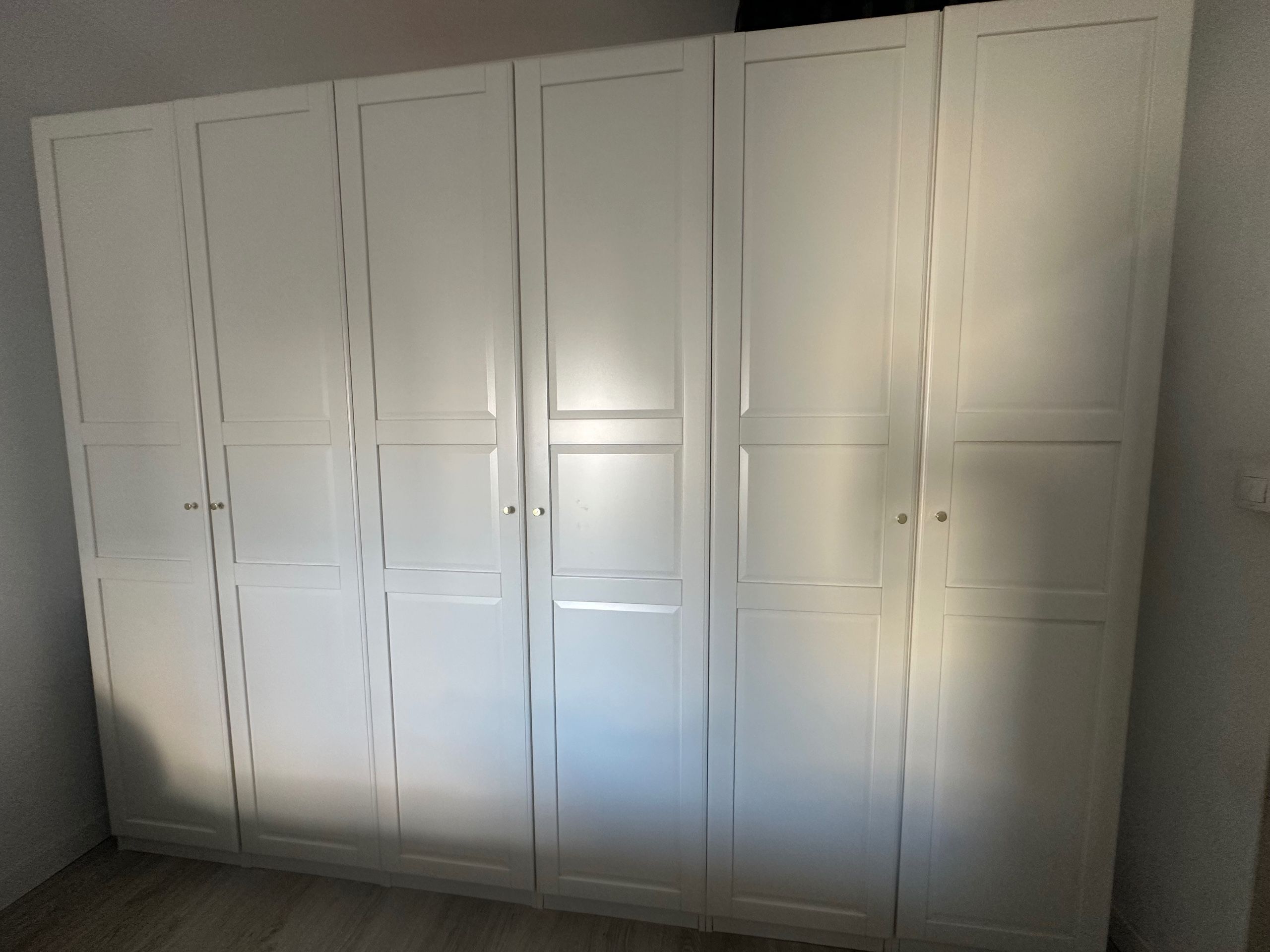 Seller photo