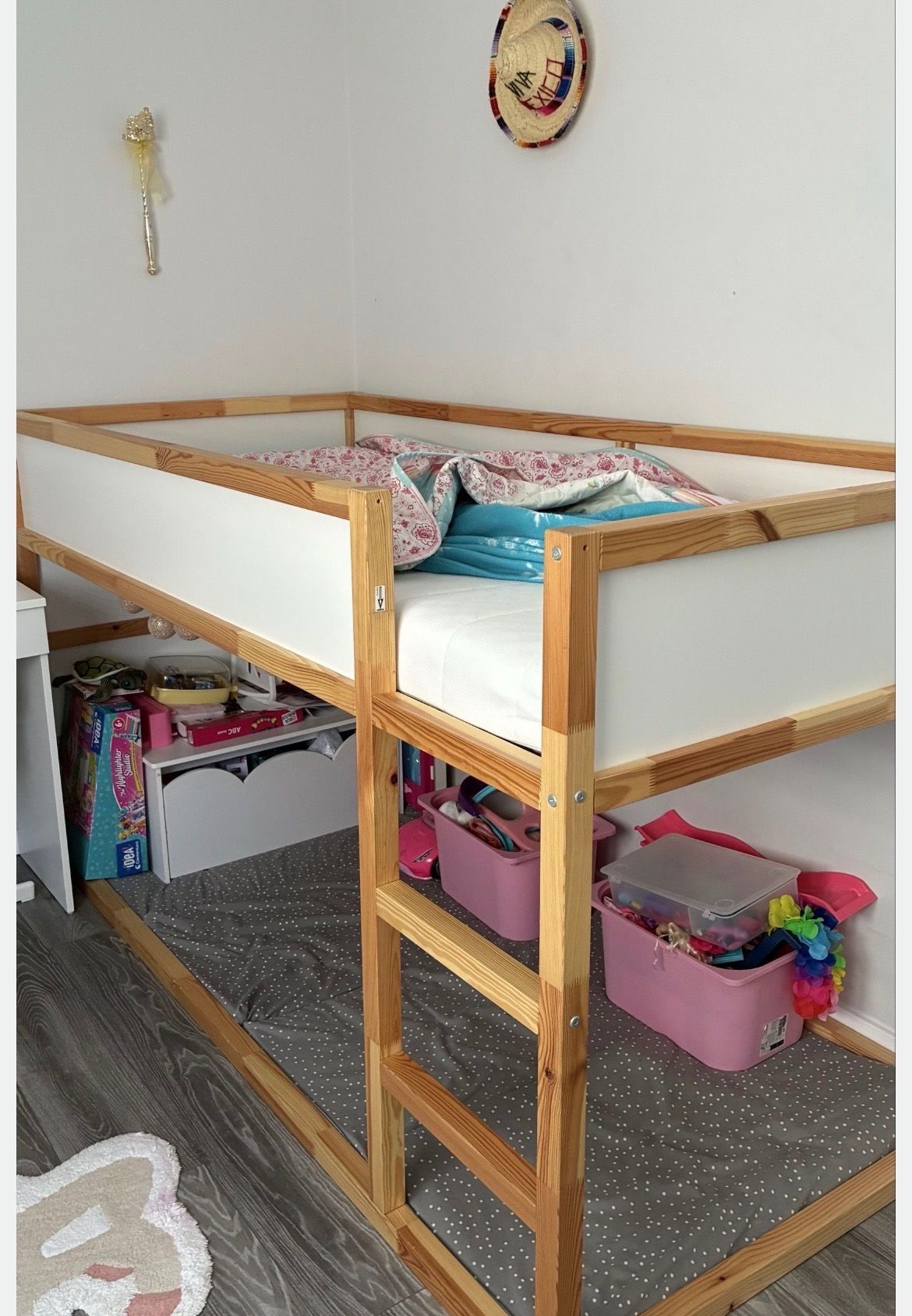 Seller photo