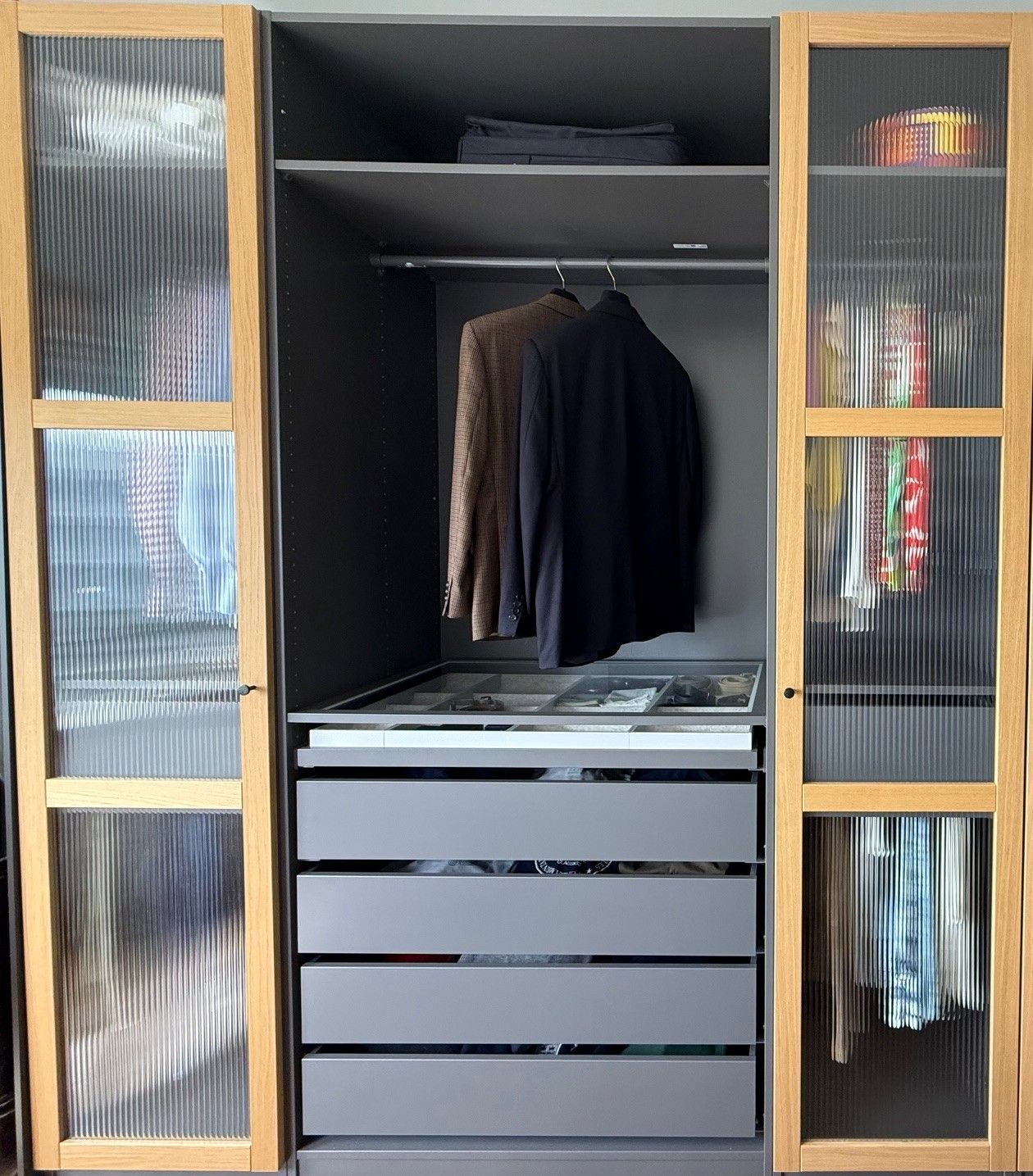 Seller photo