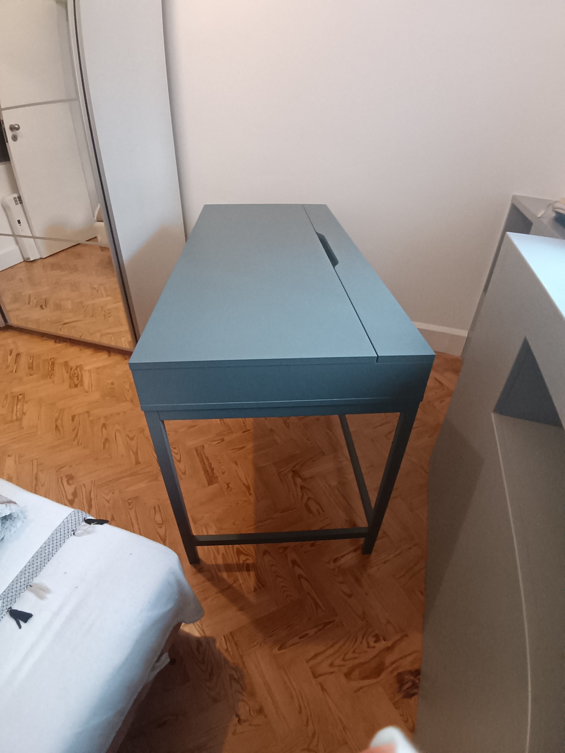 Seller photo