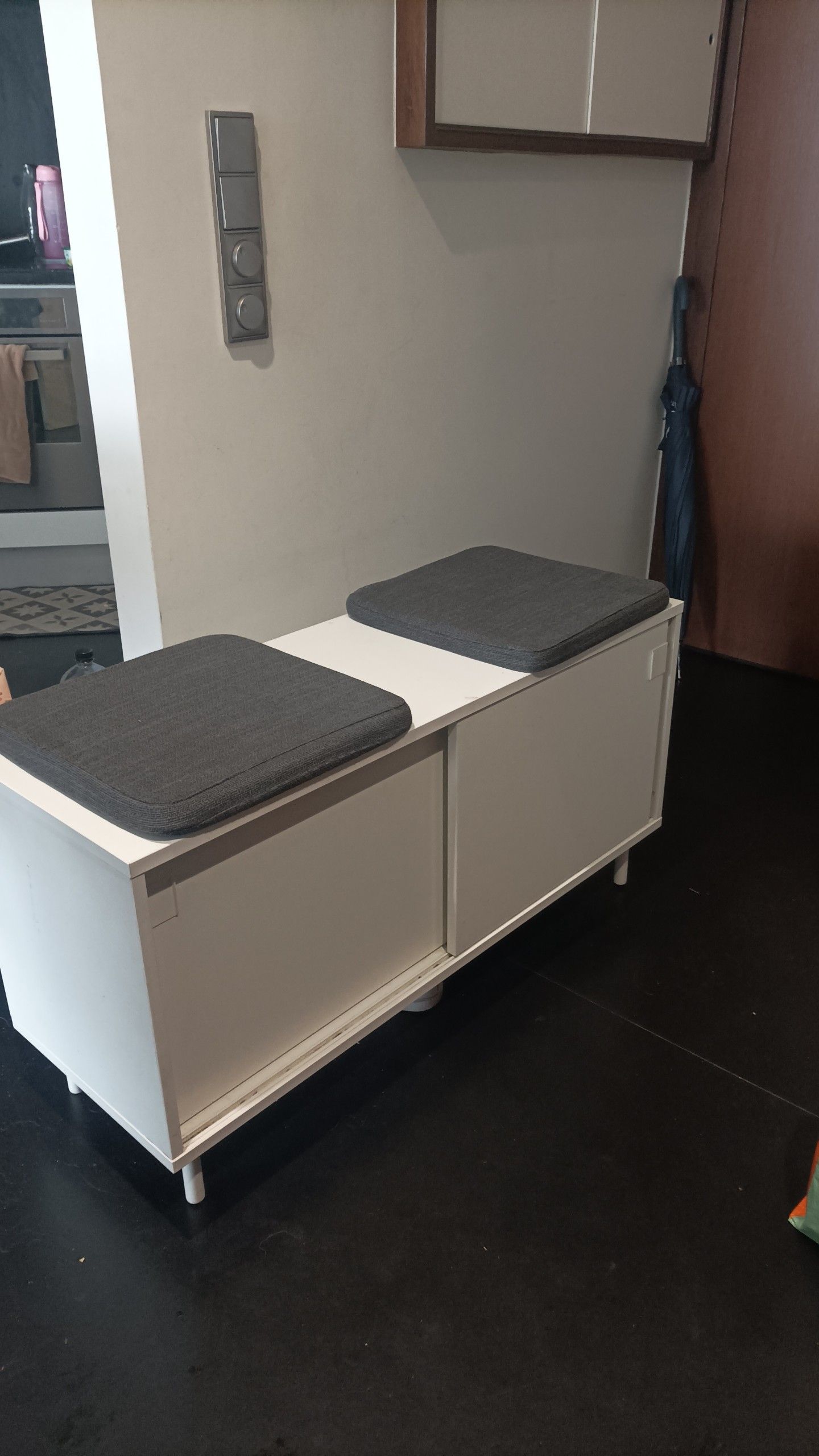 Seller photo