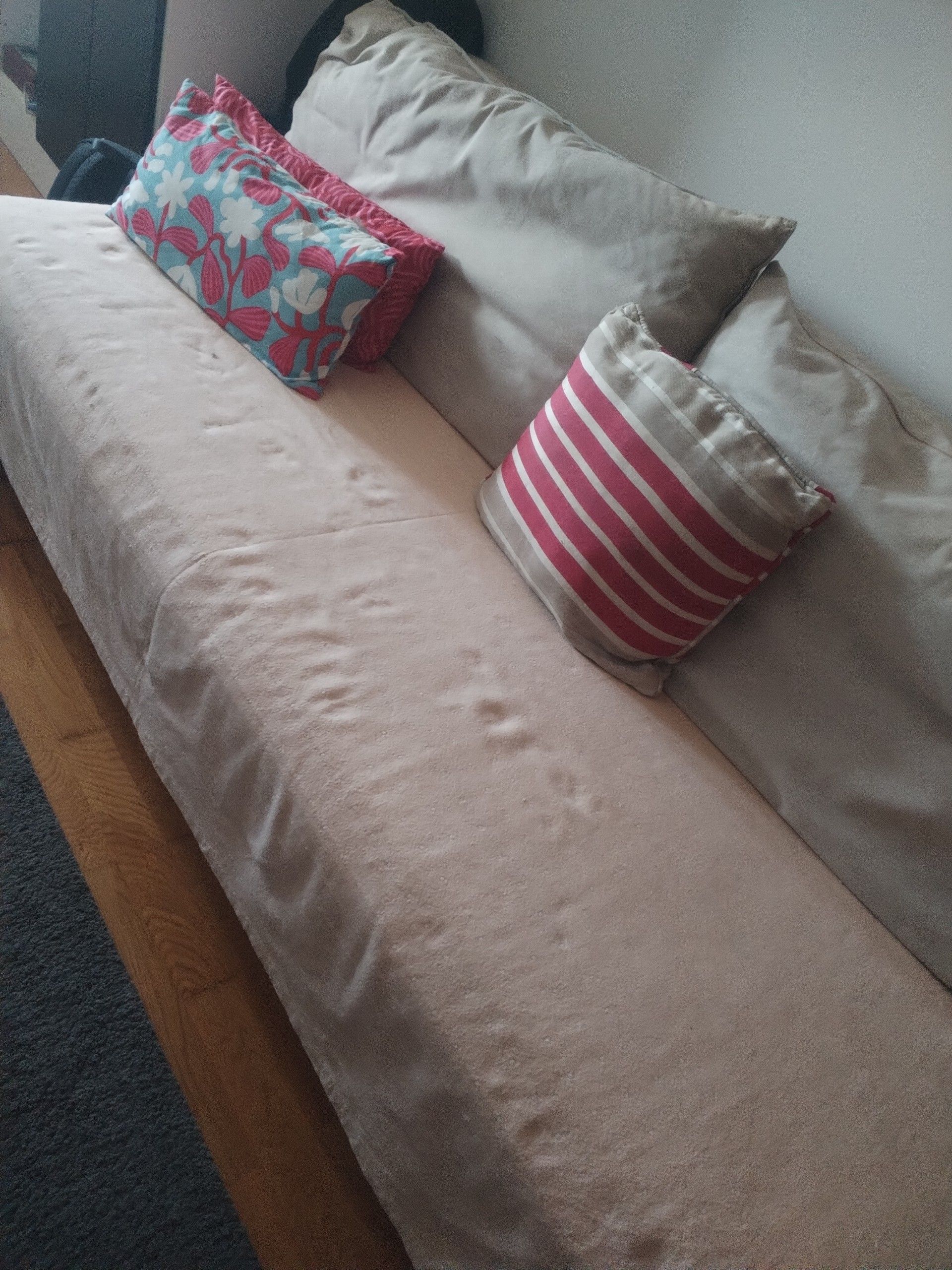 Seller photo