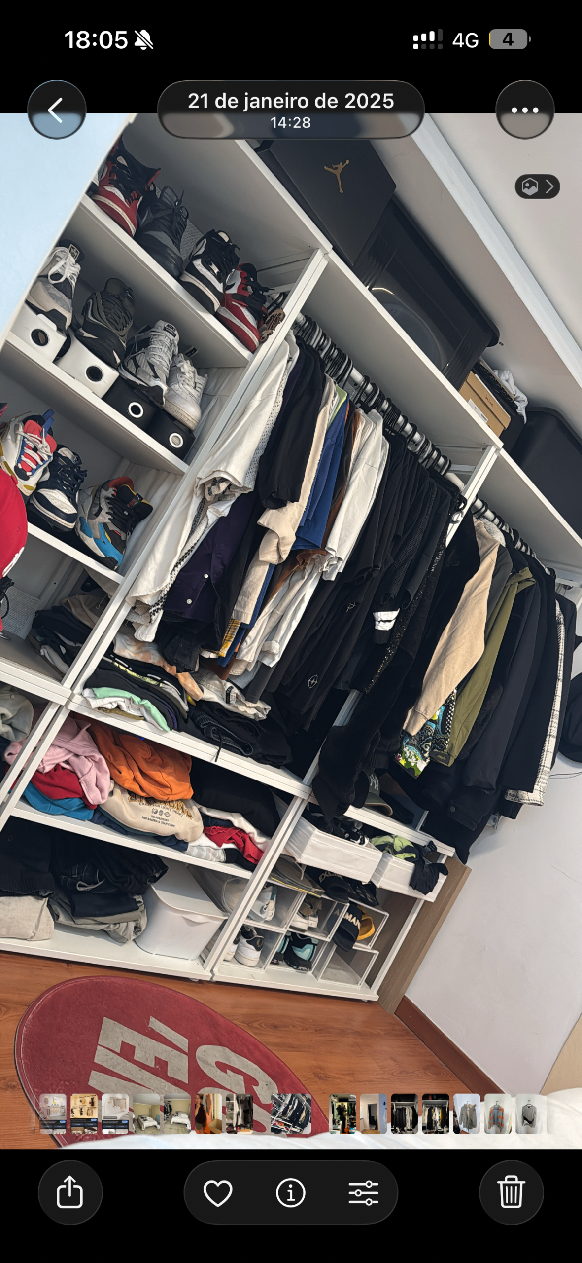 Seller photo
