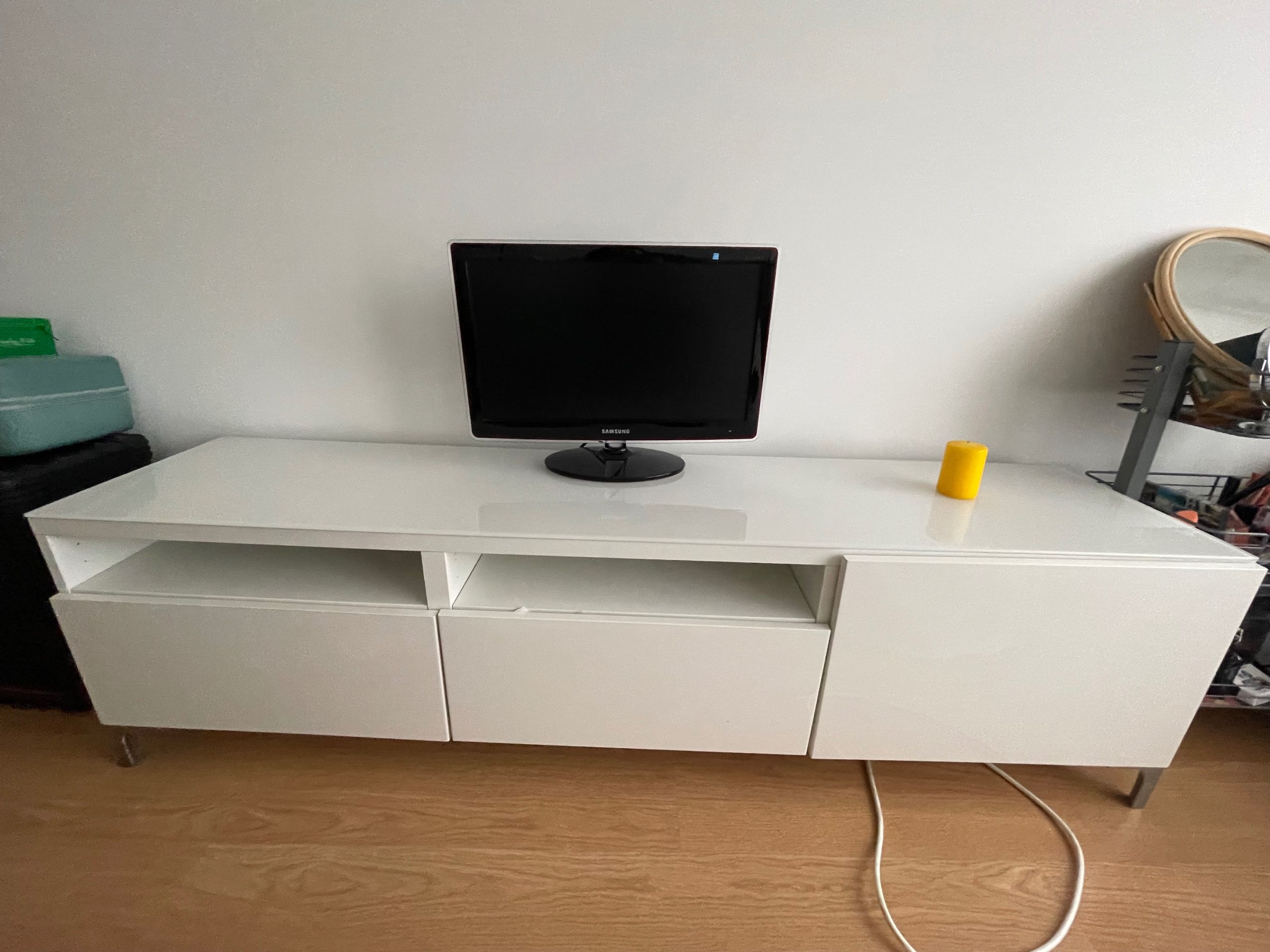 Seller photo