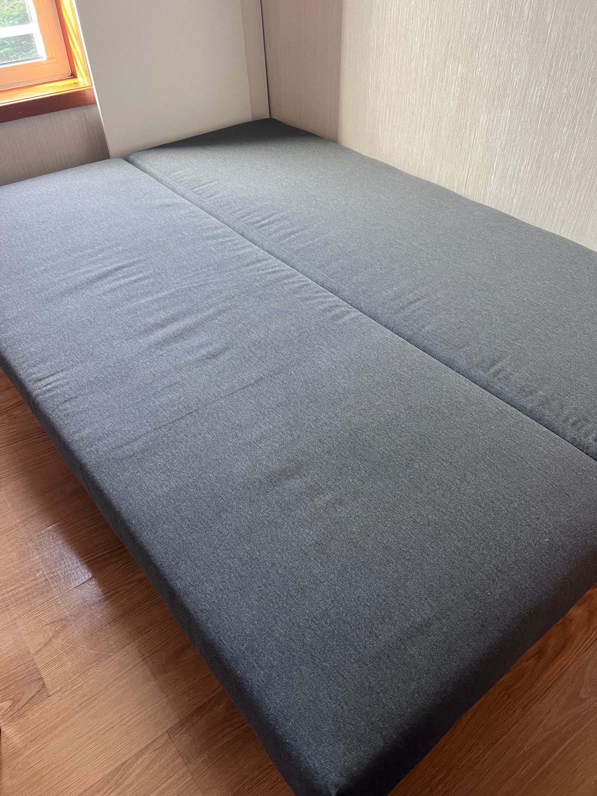 Seller photo