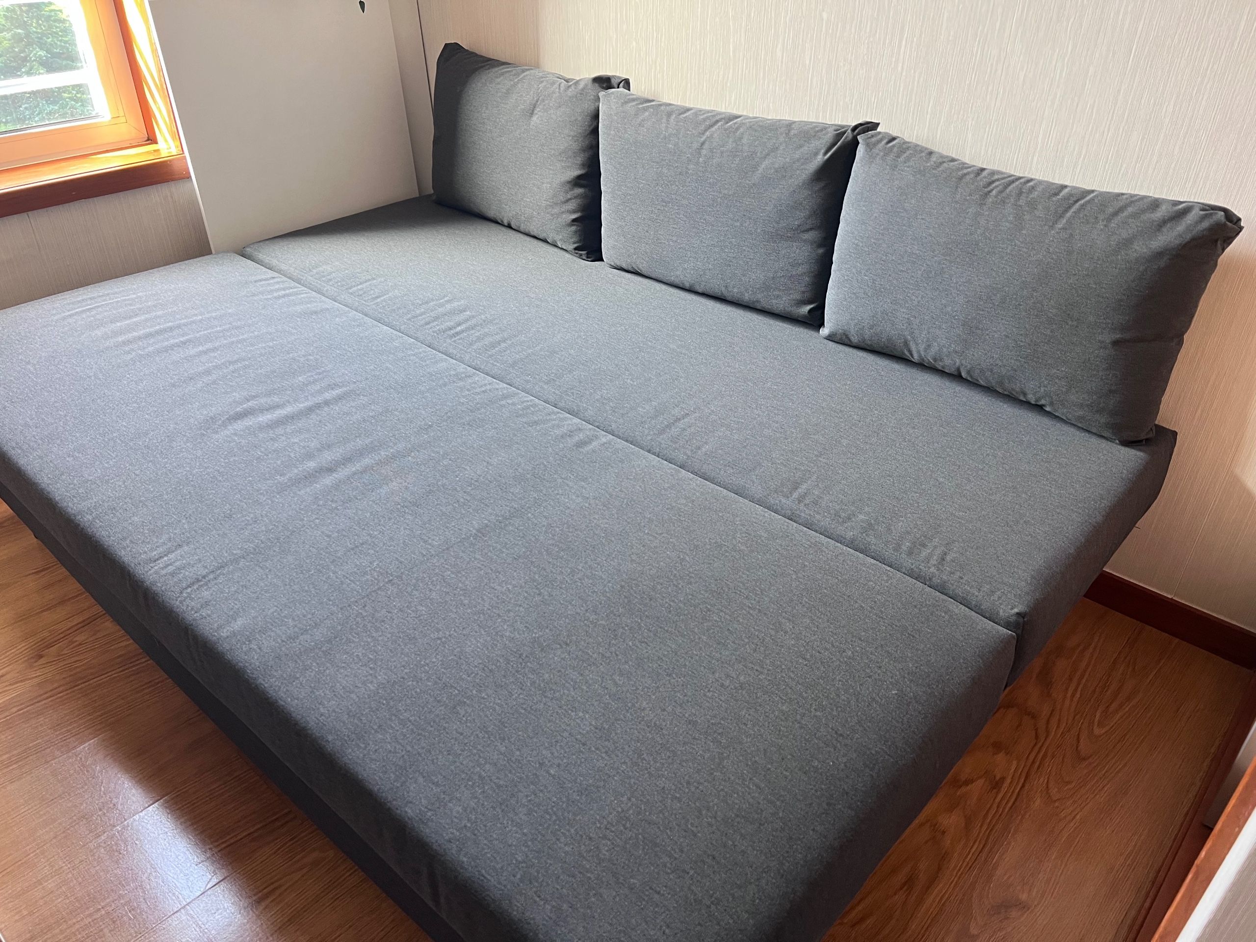 Seller photo