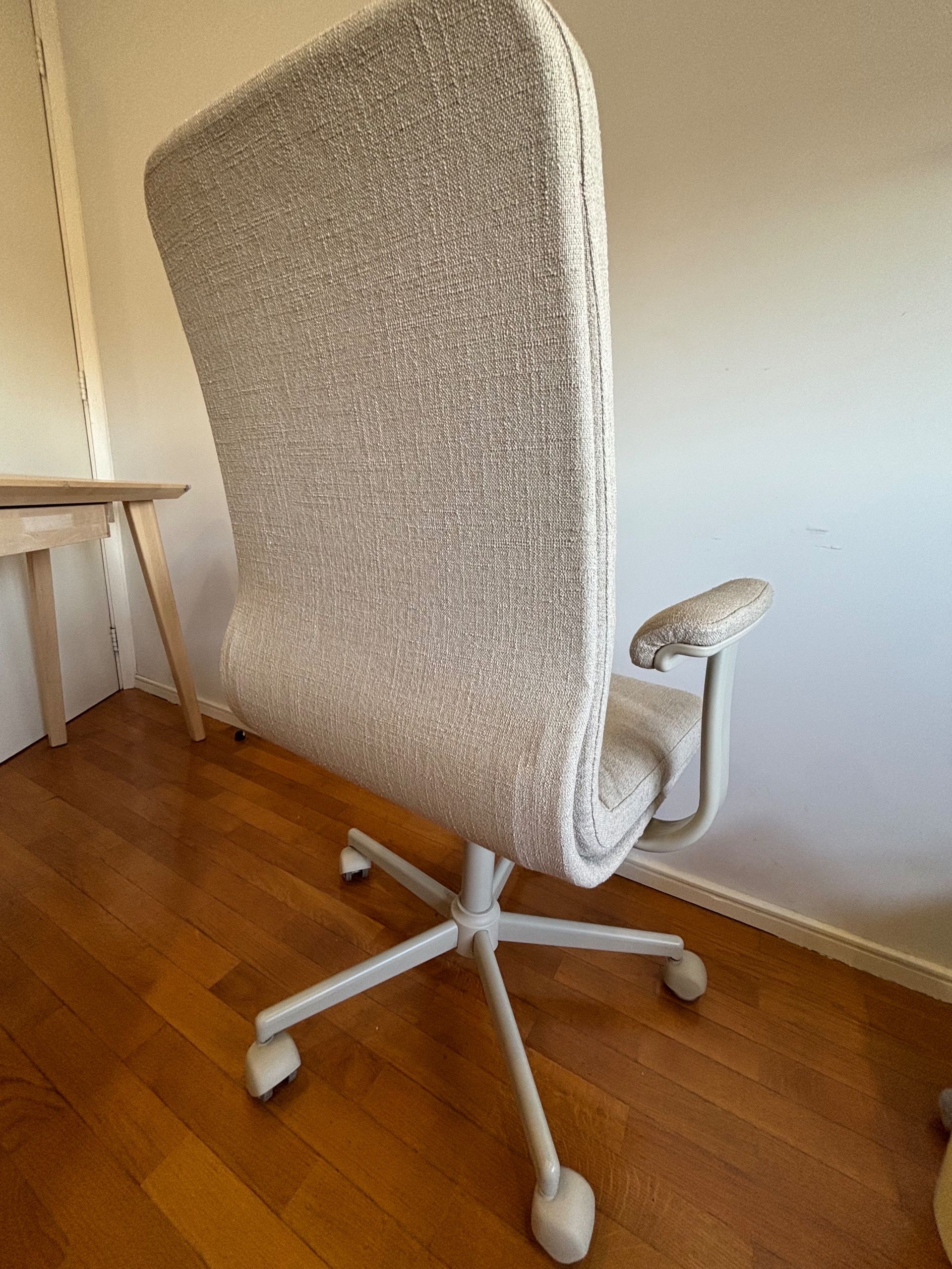Seller photo
