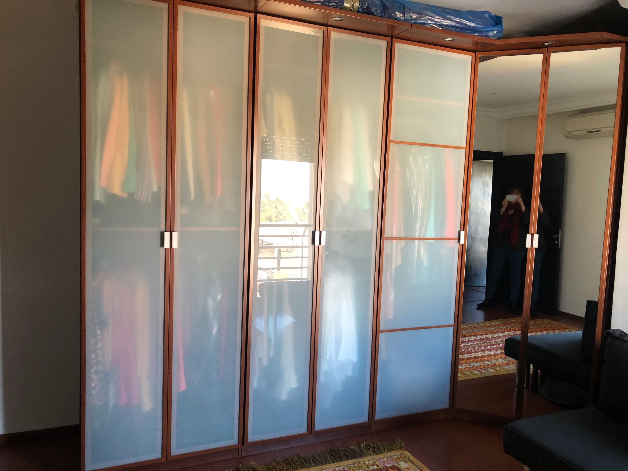 Seller photo