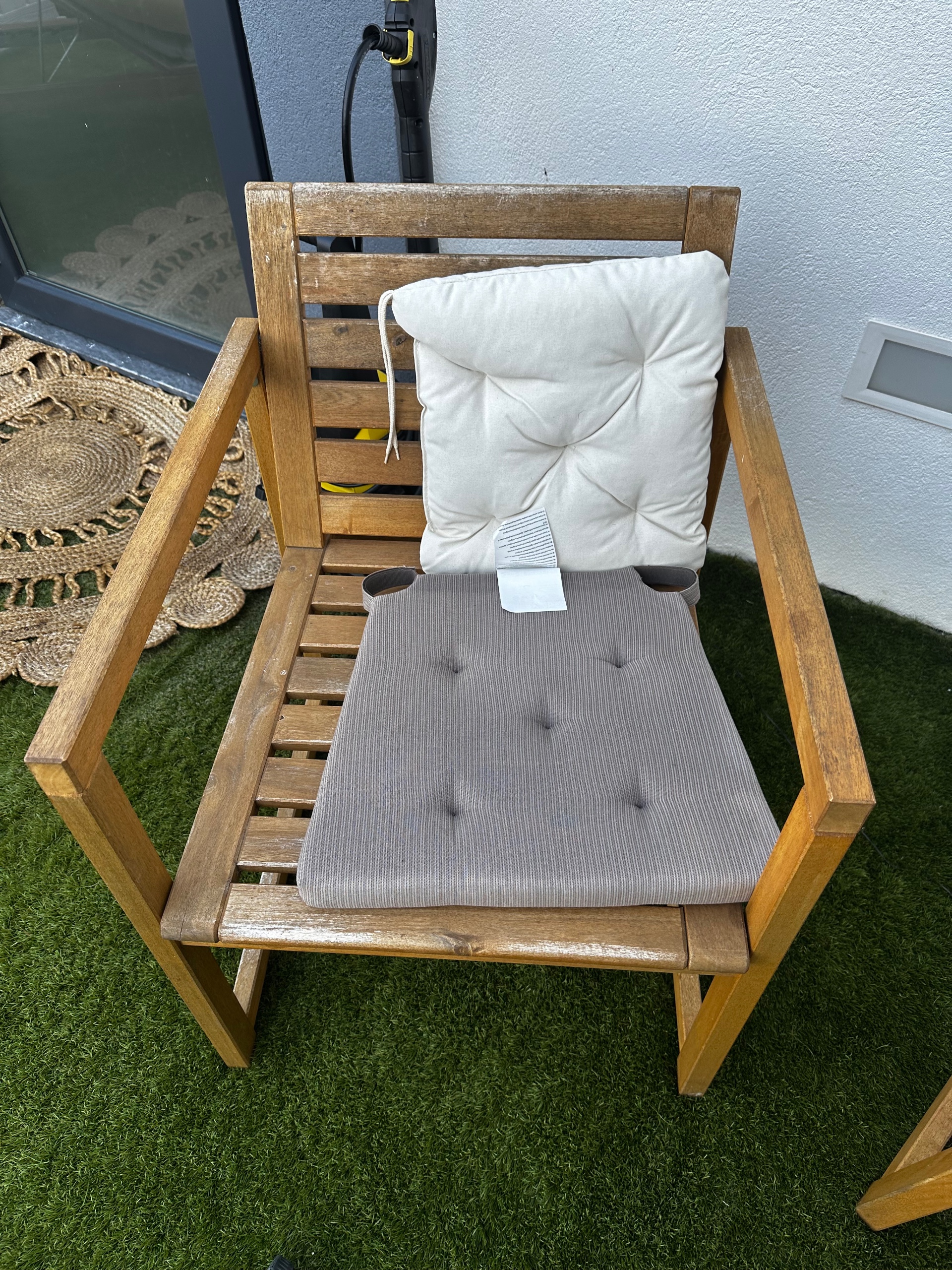Seller photo