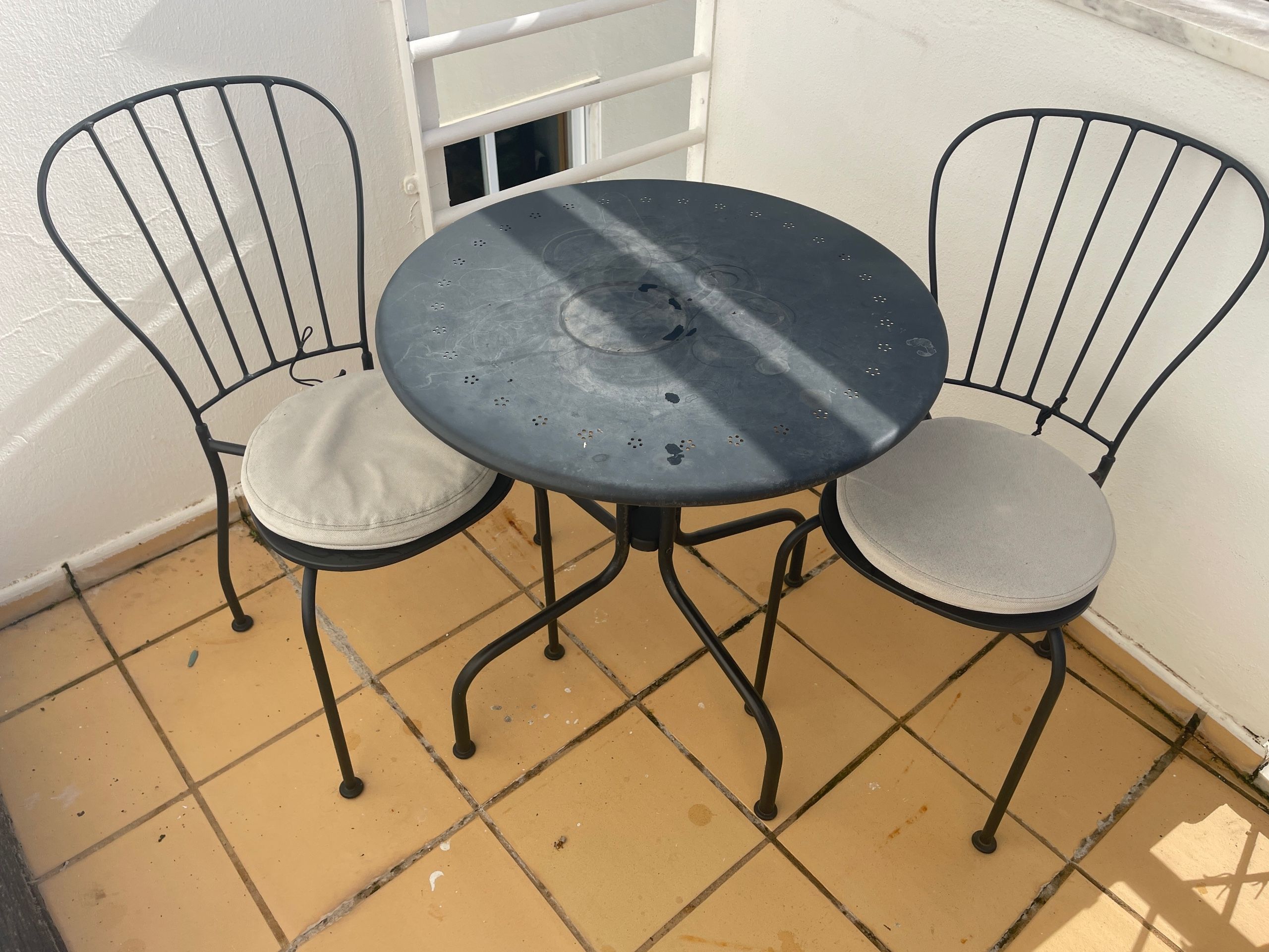 Seller photo