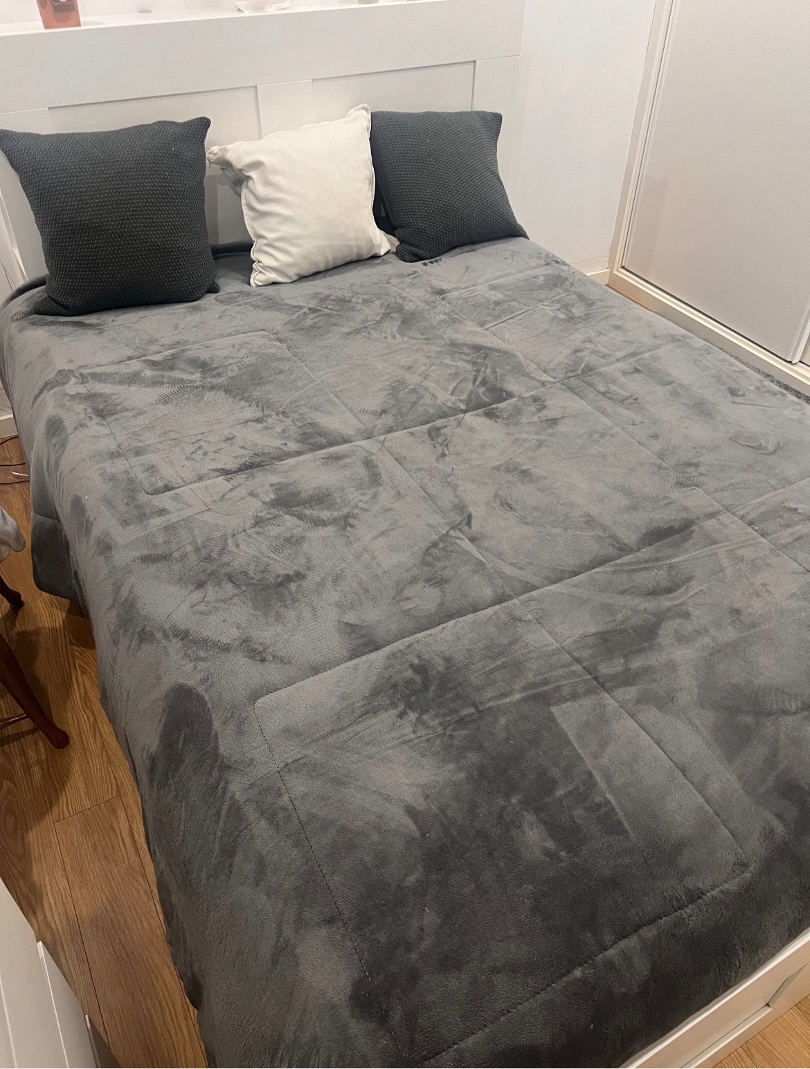 Seller photo