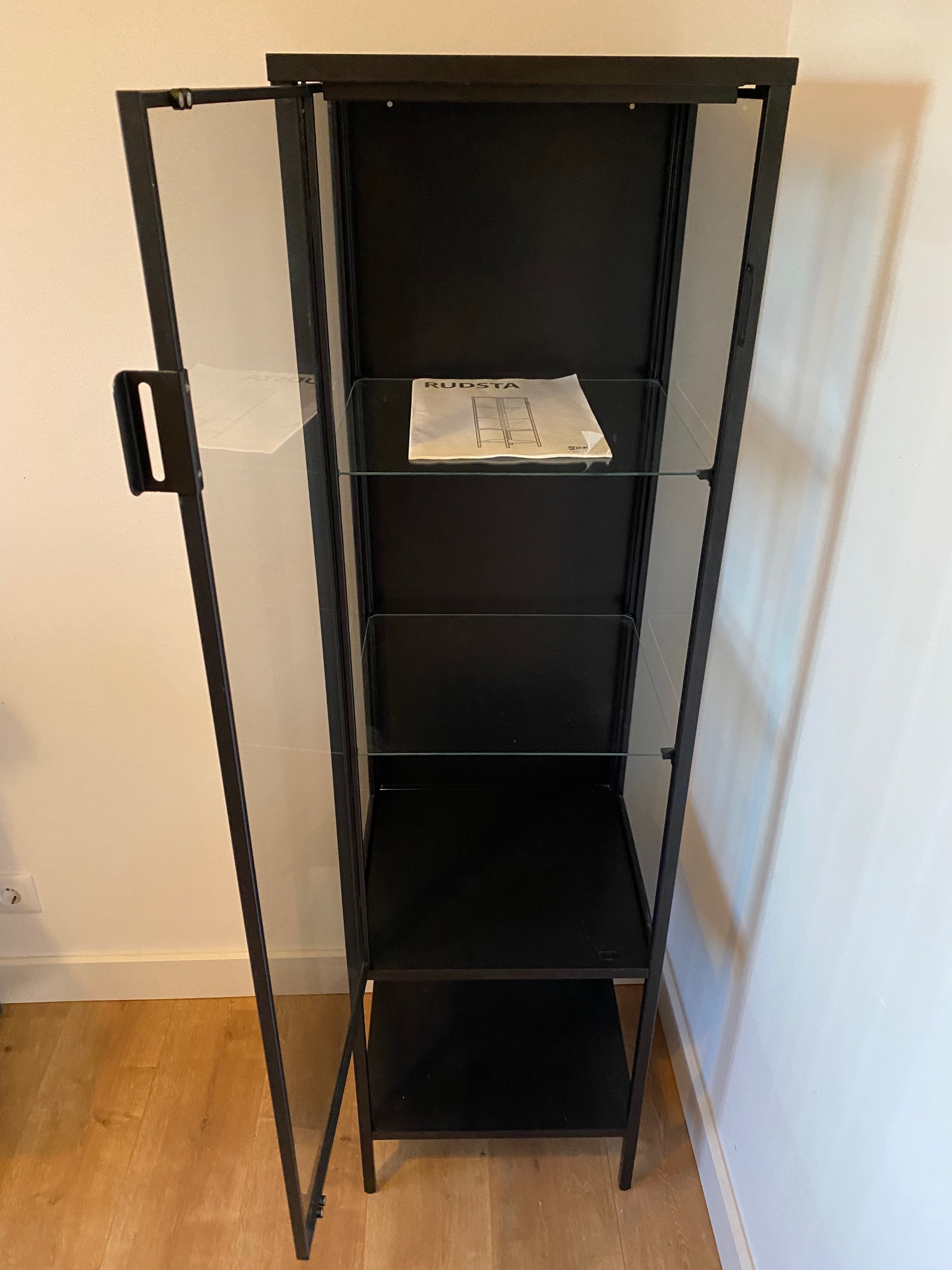 Seller photo
