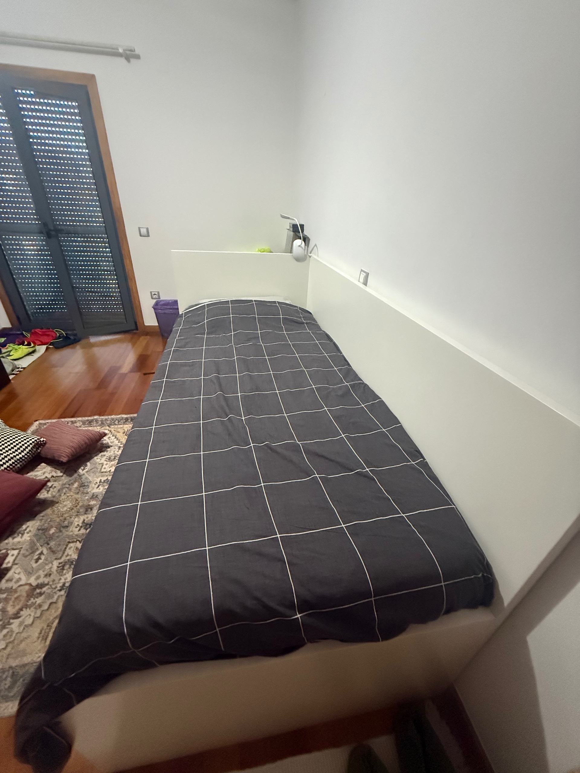 Seller photo