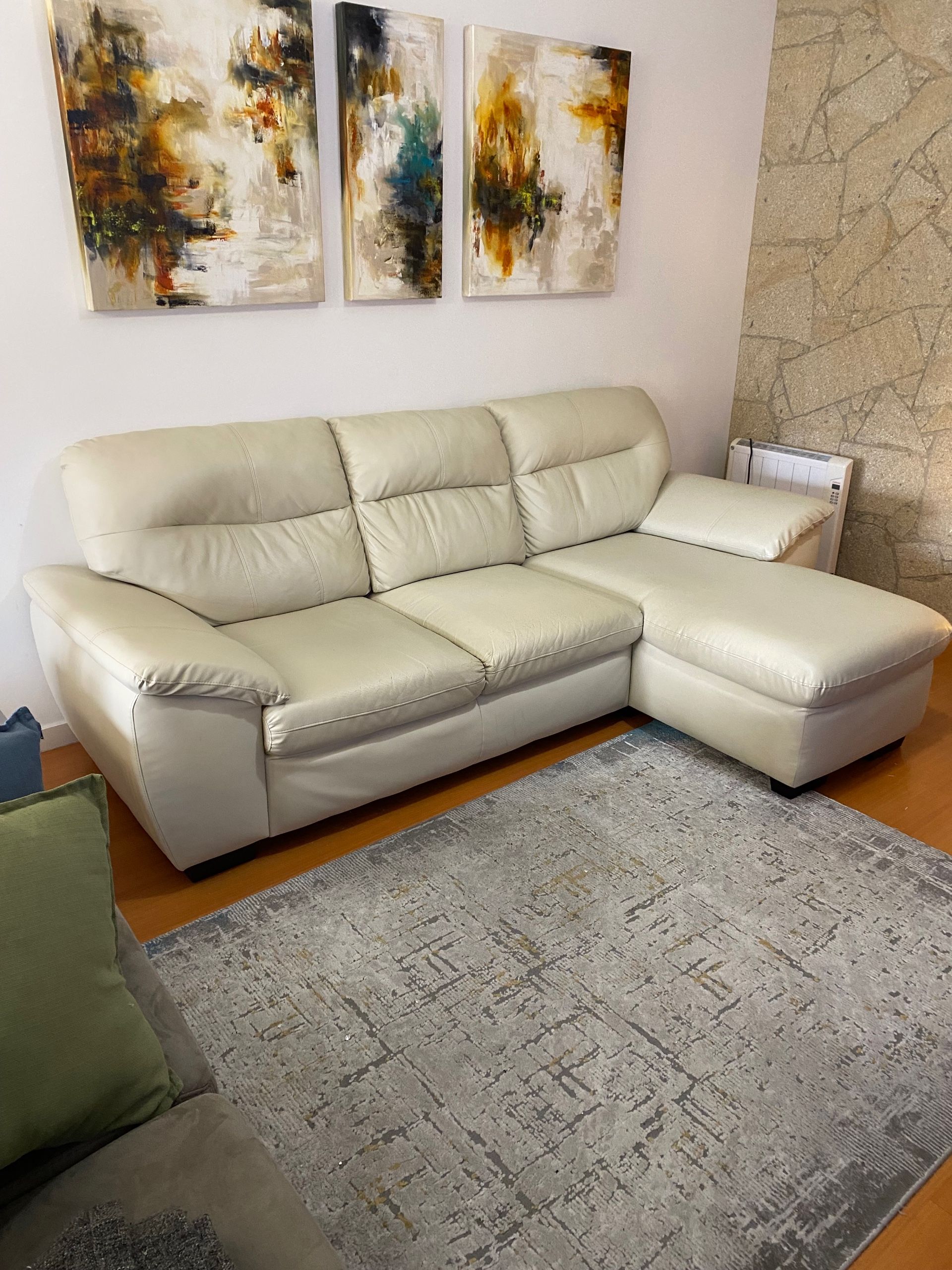 Seller photo