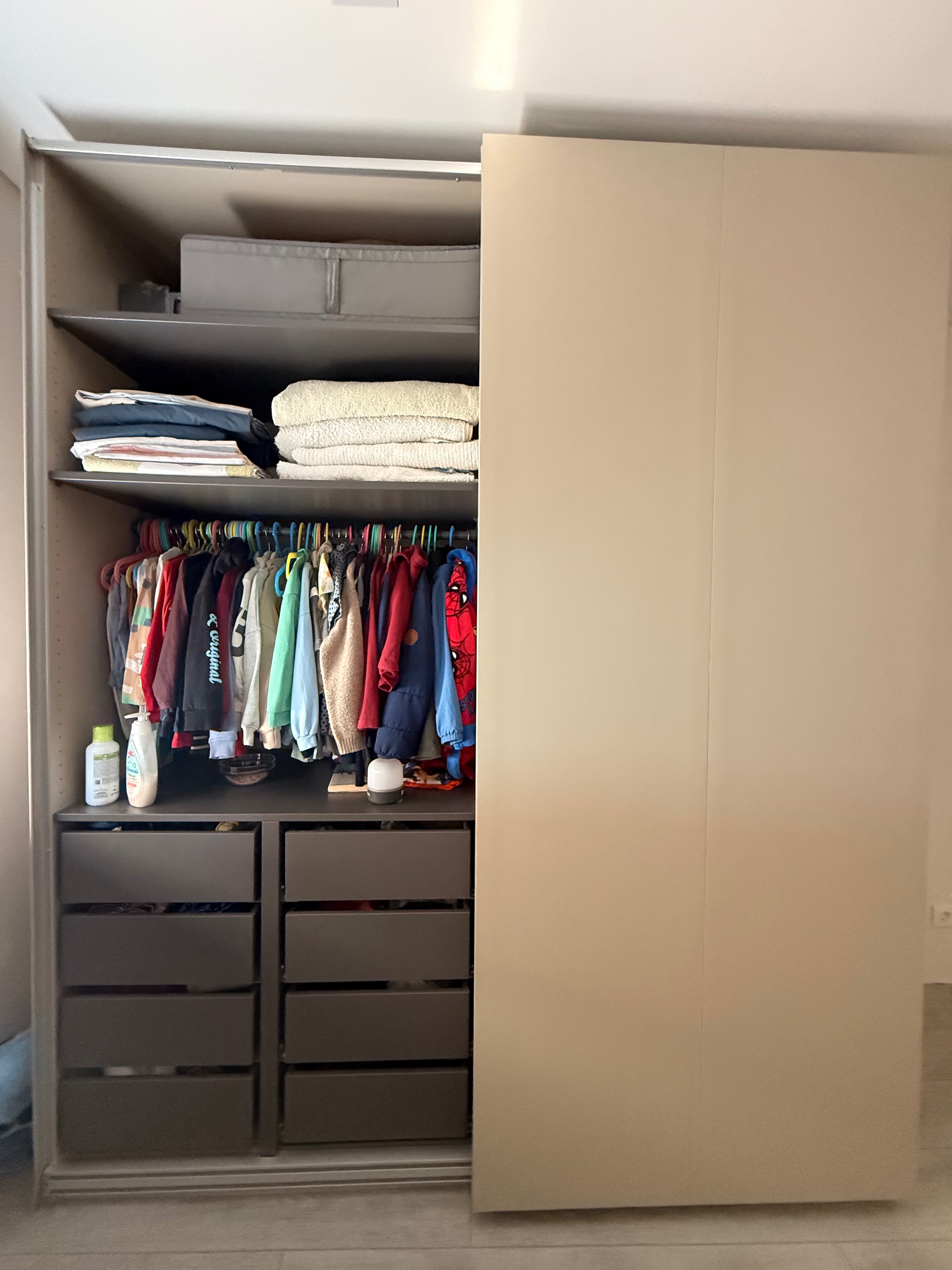 Seller photo