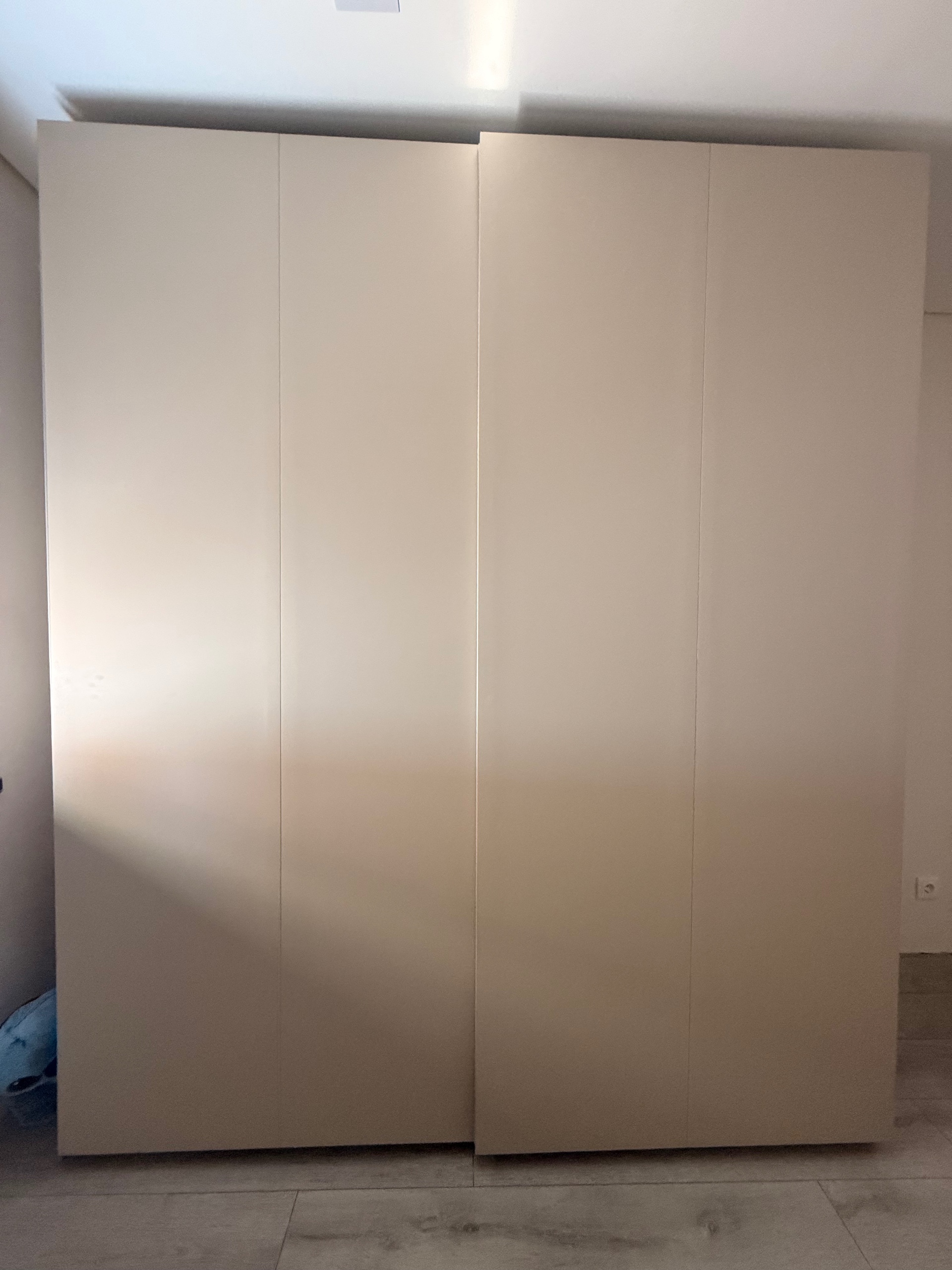 Seller photo