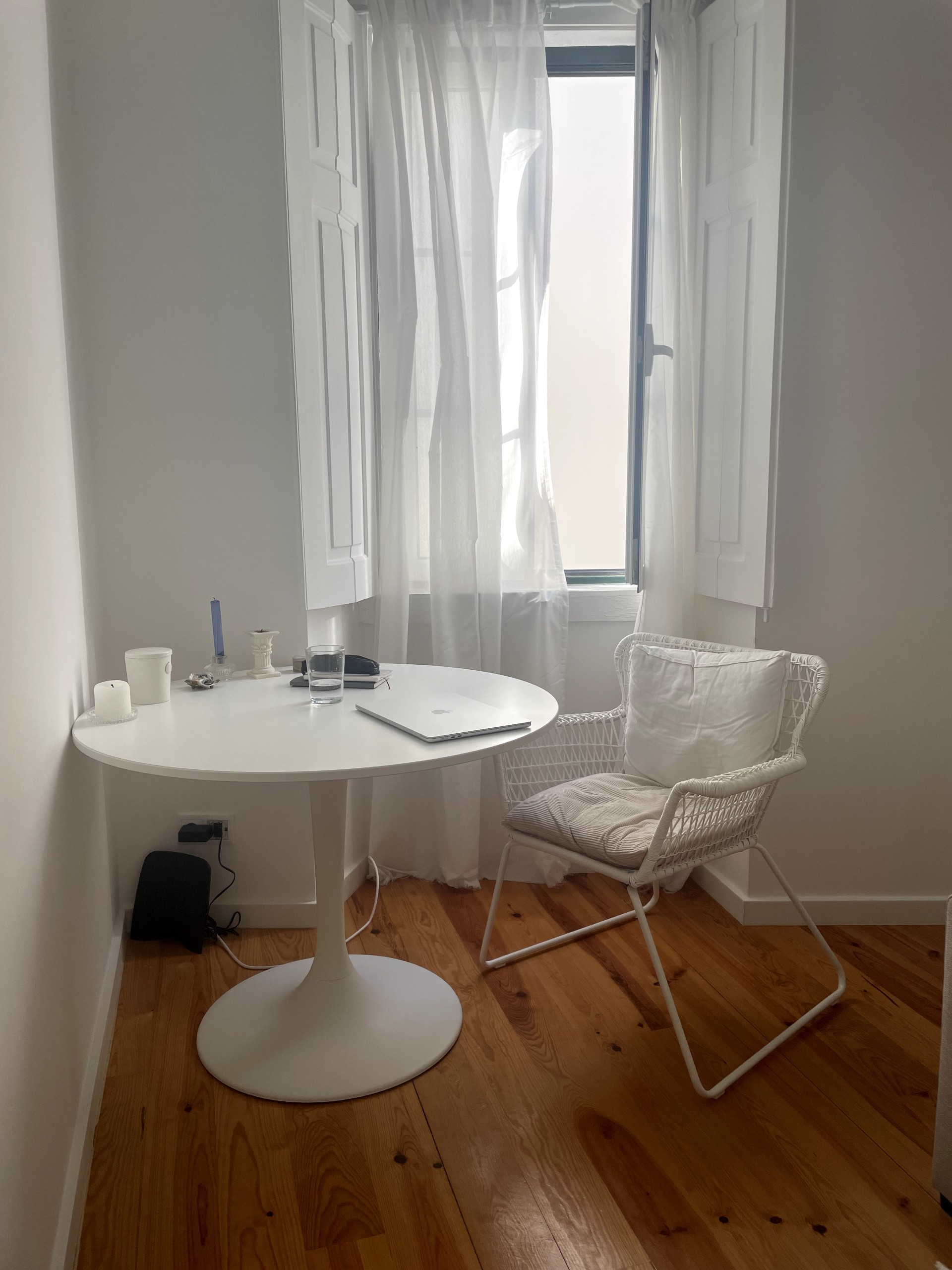Seller photo