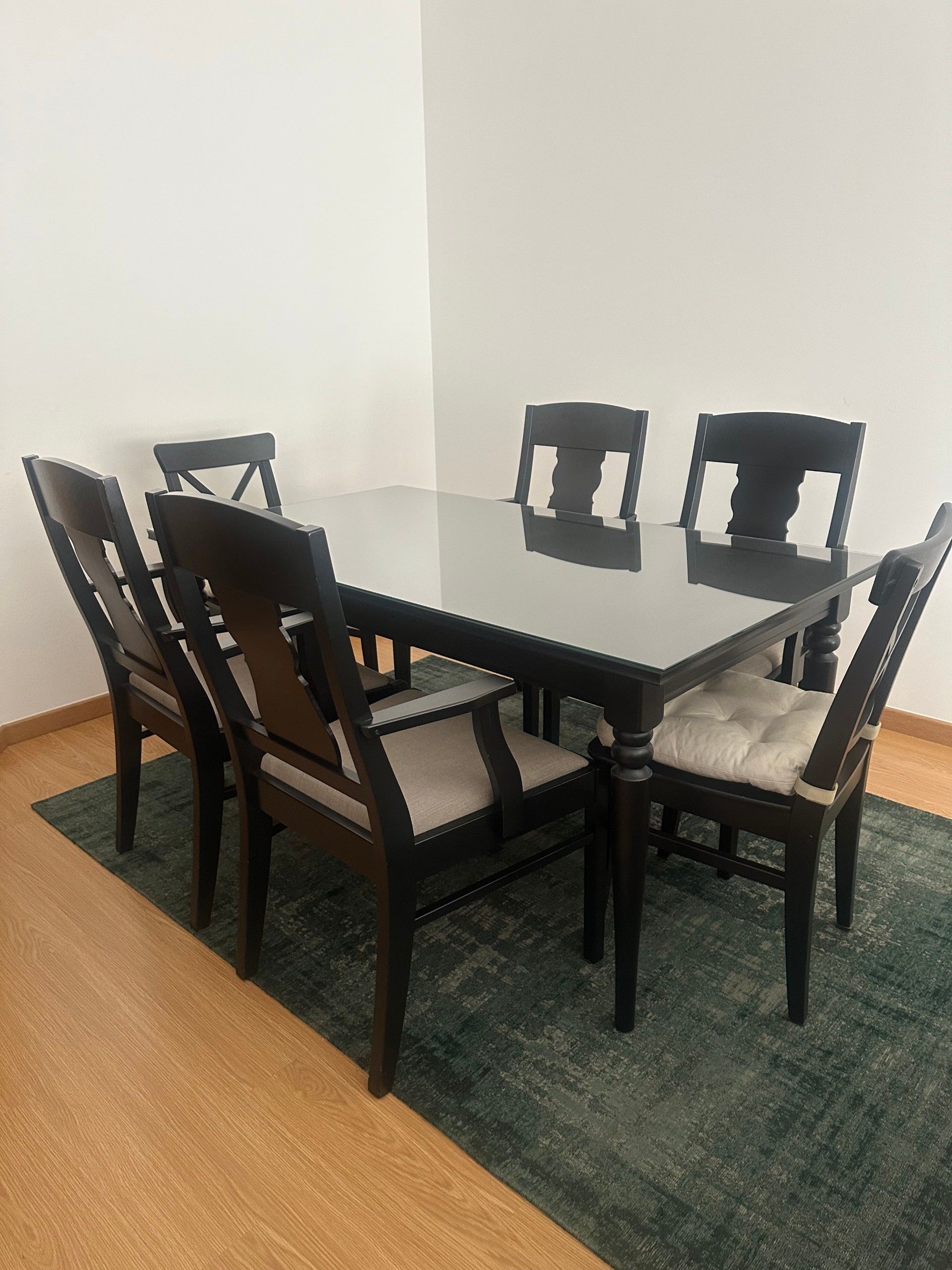 Seller photo