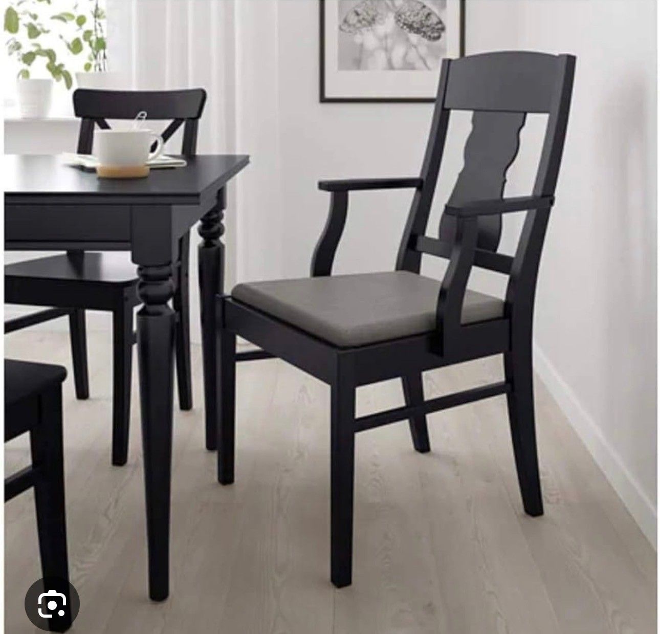 Seller photo