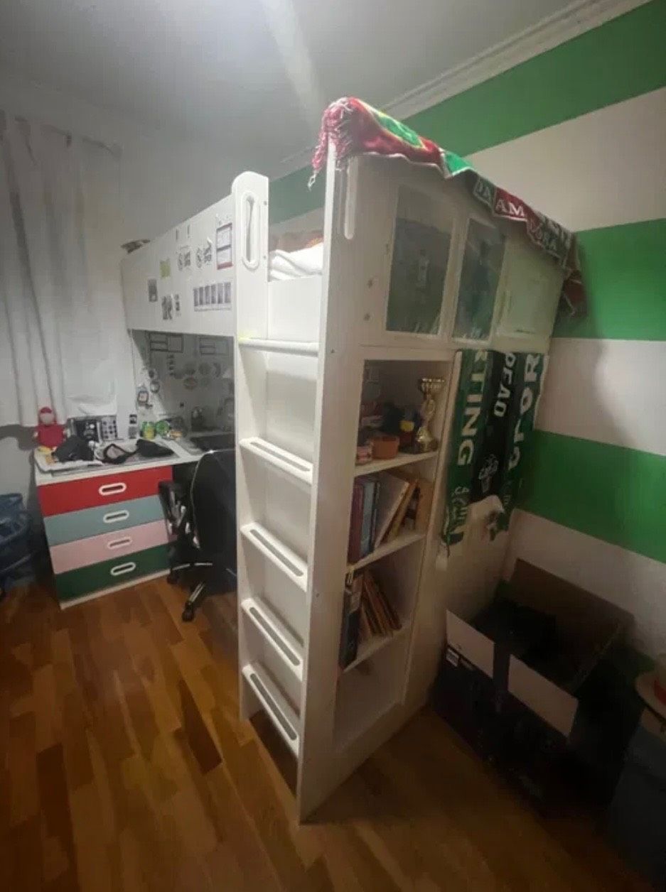 Seller photo