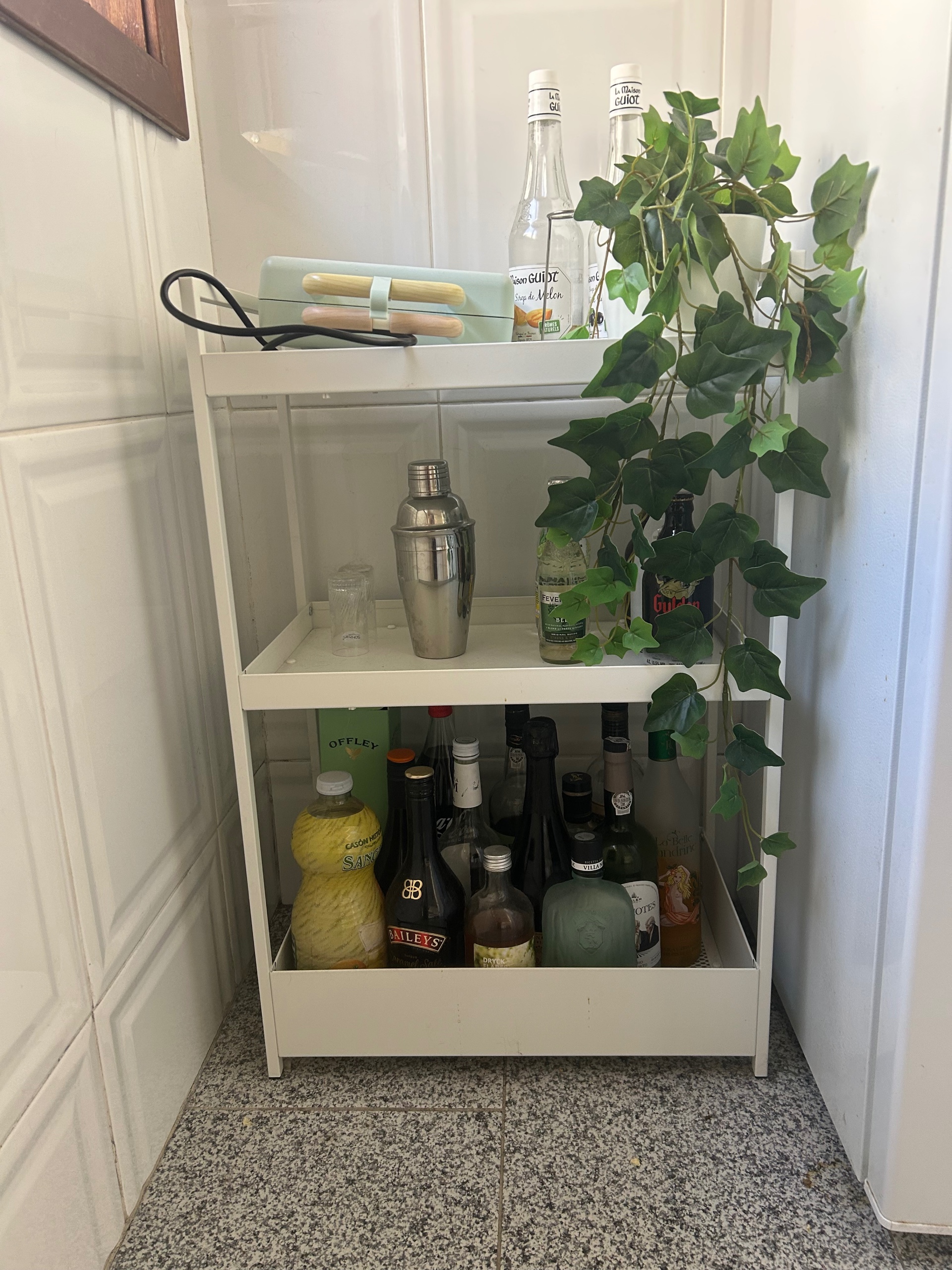 Seller photo