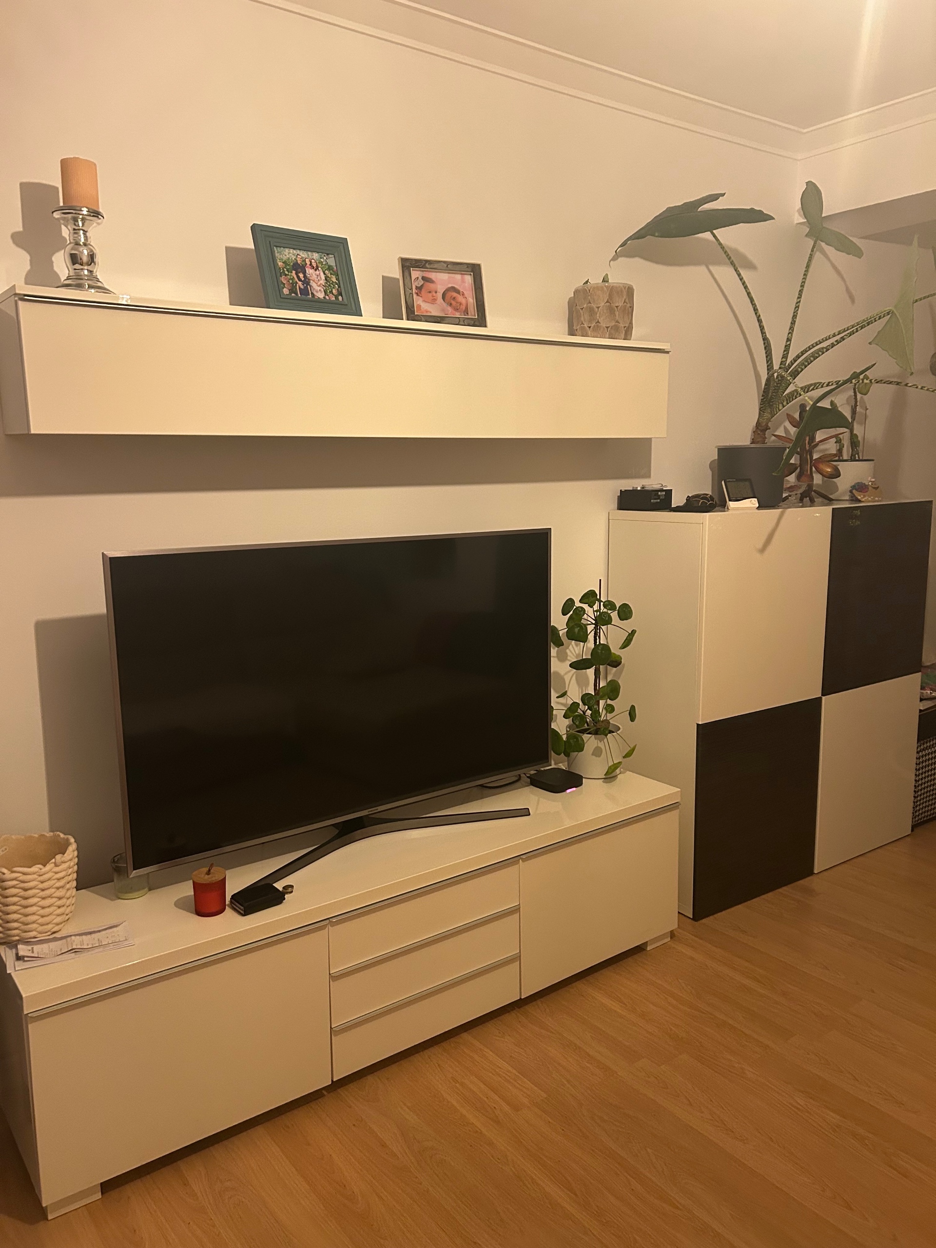 Seller photo