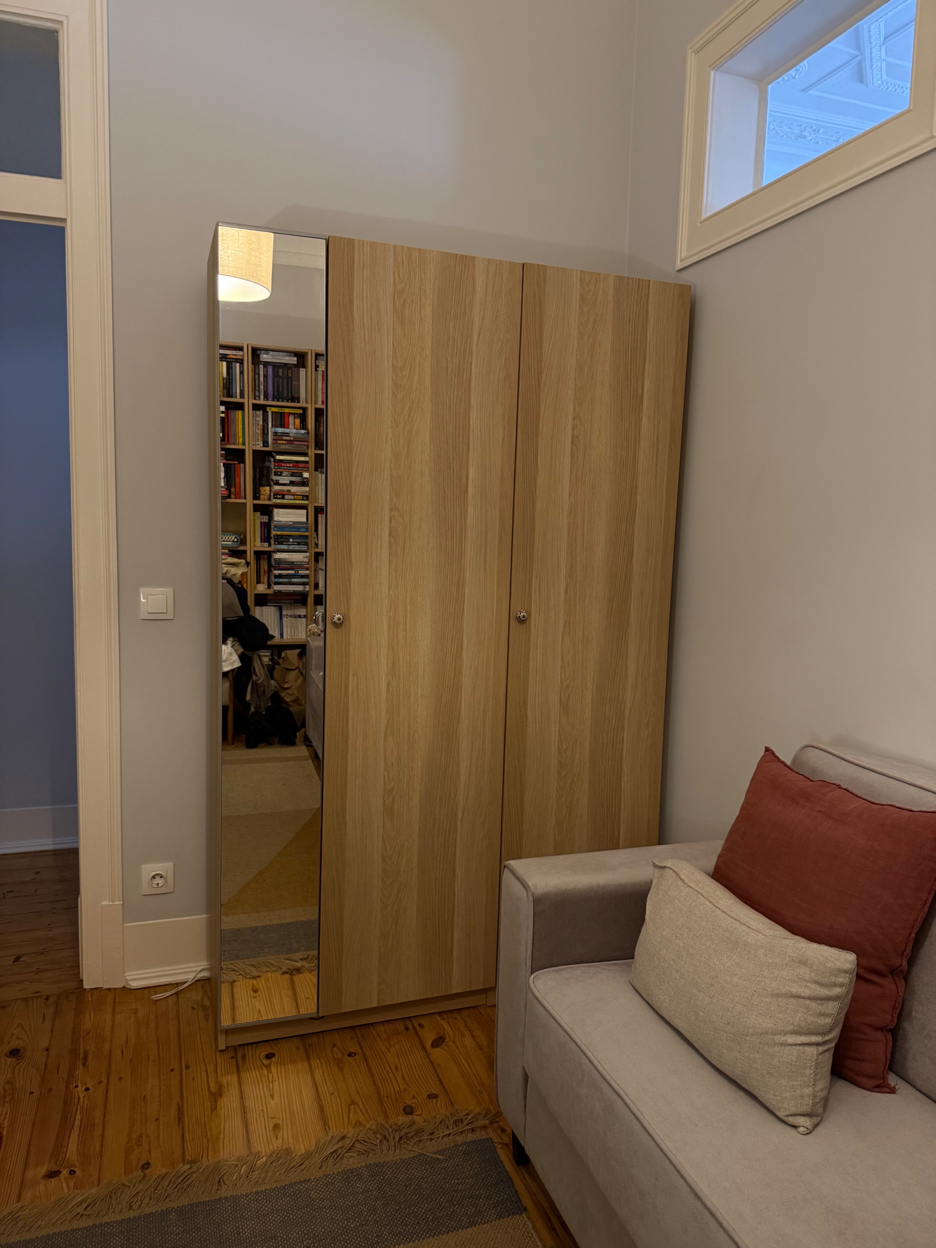 Seller photo