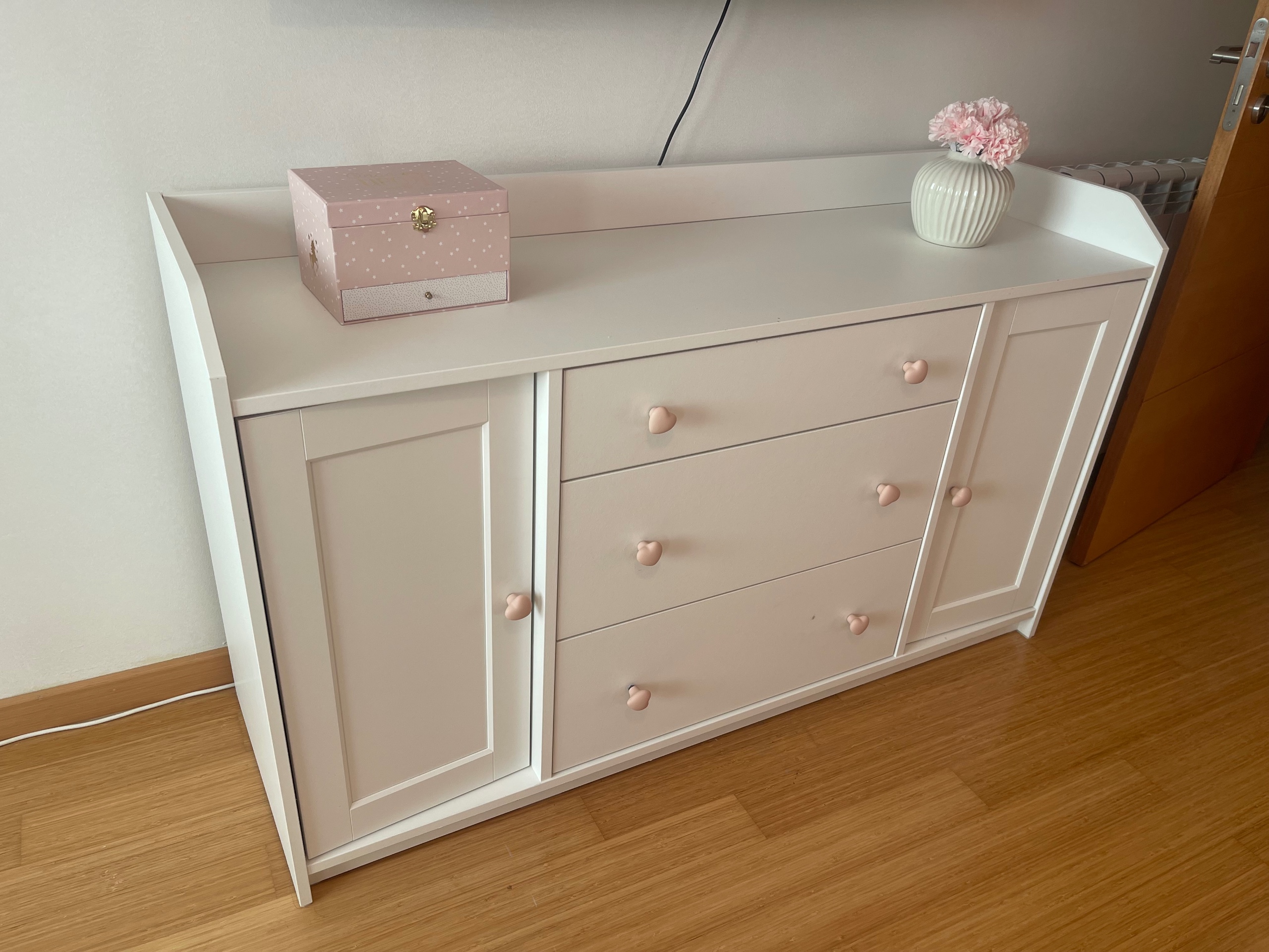 Seller photo