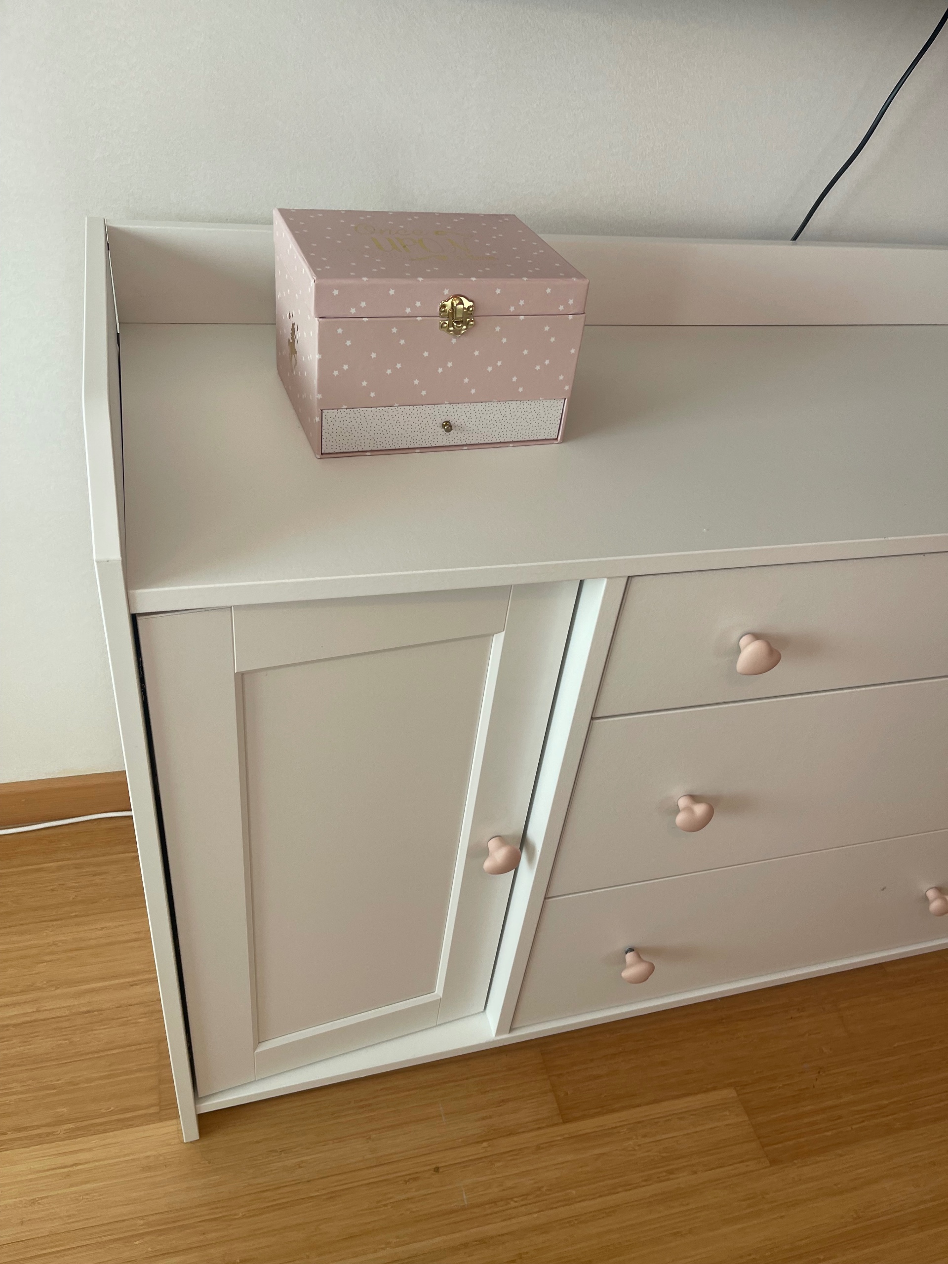 Seller photo