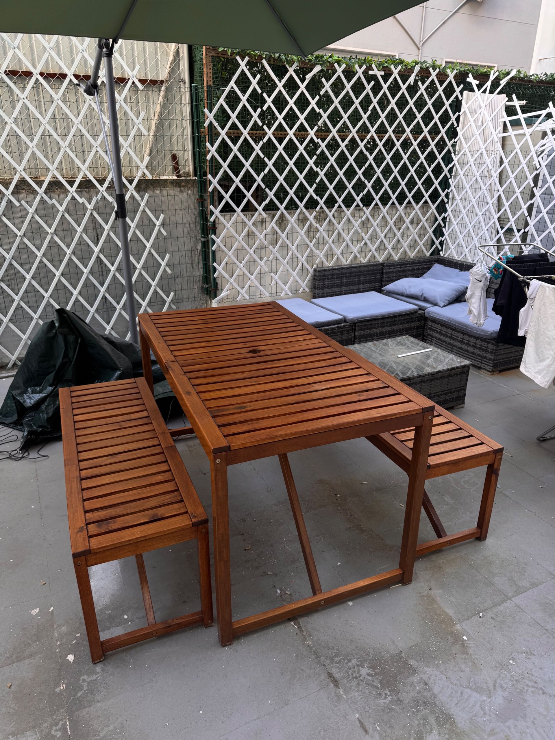 Seller photo