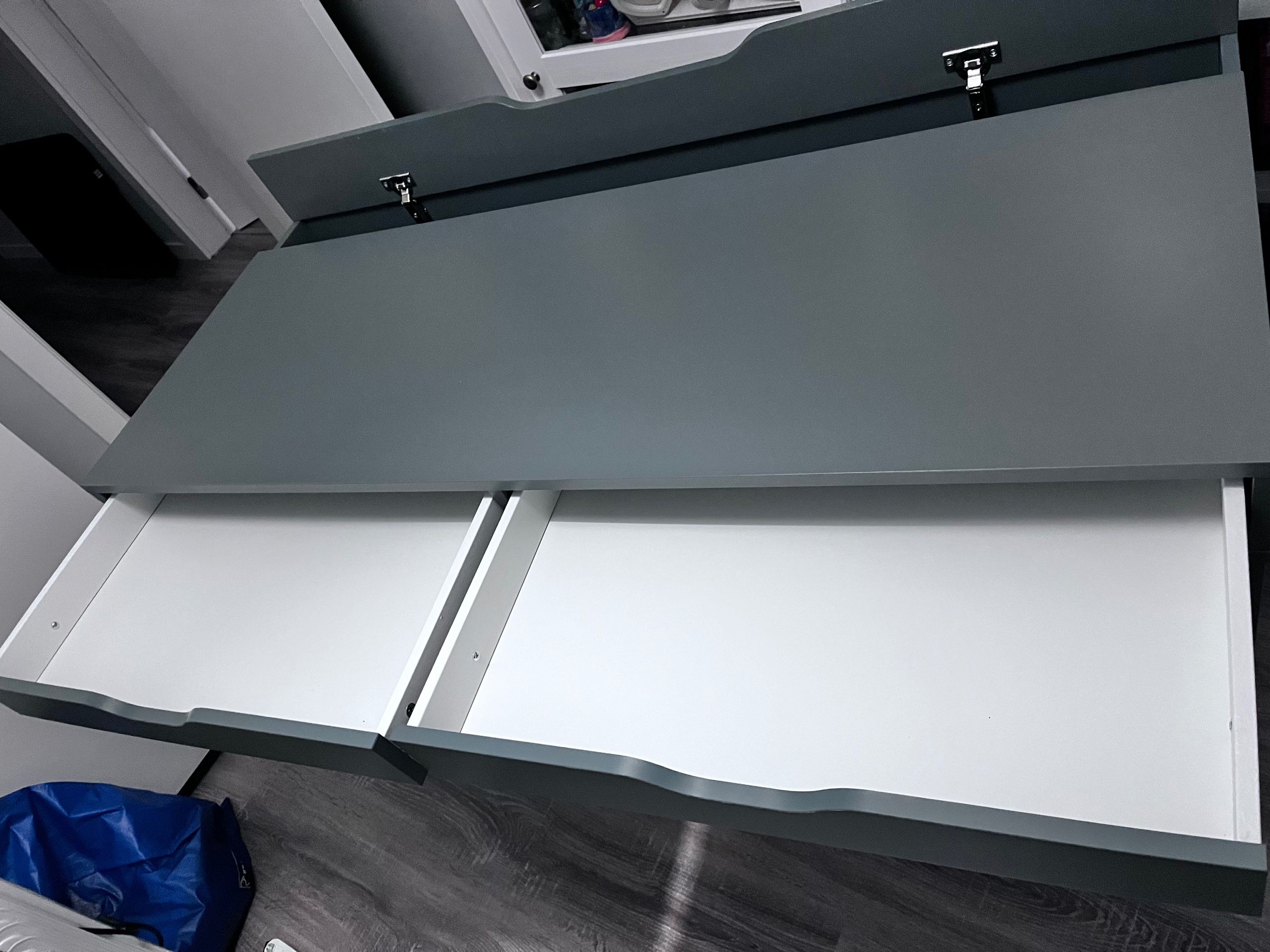 Seller photo
