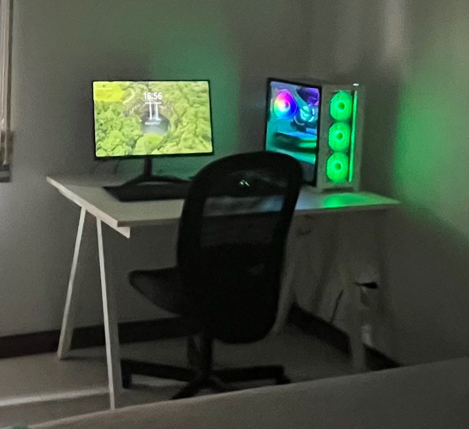 Seller photo
