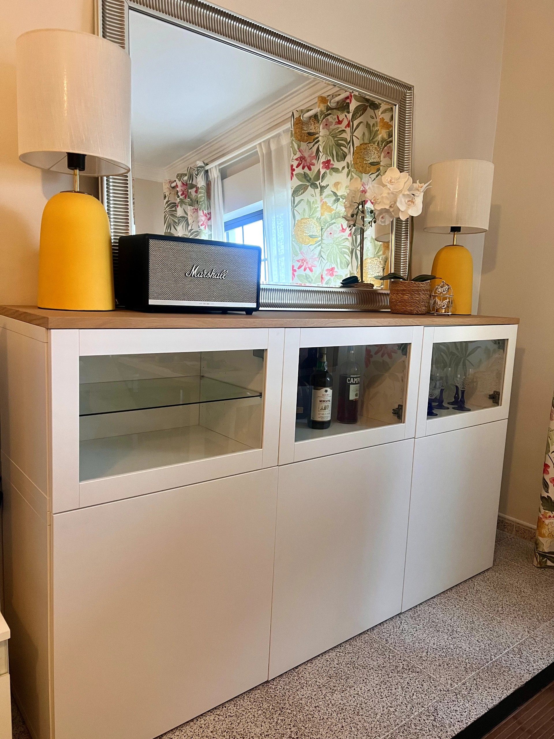 Seller photo