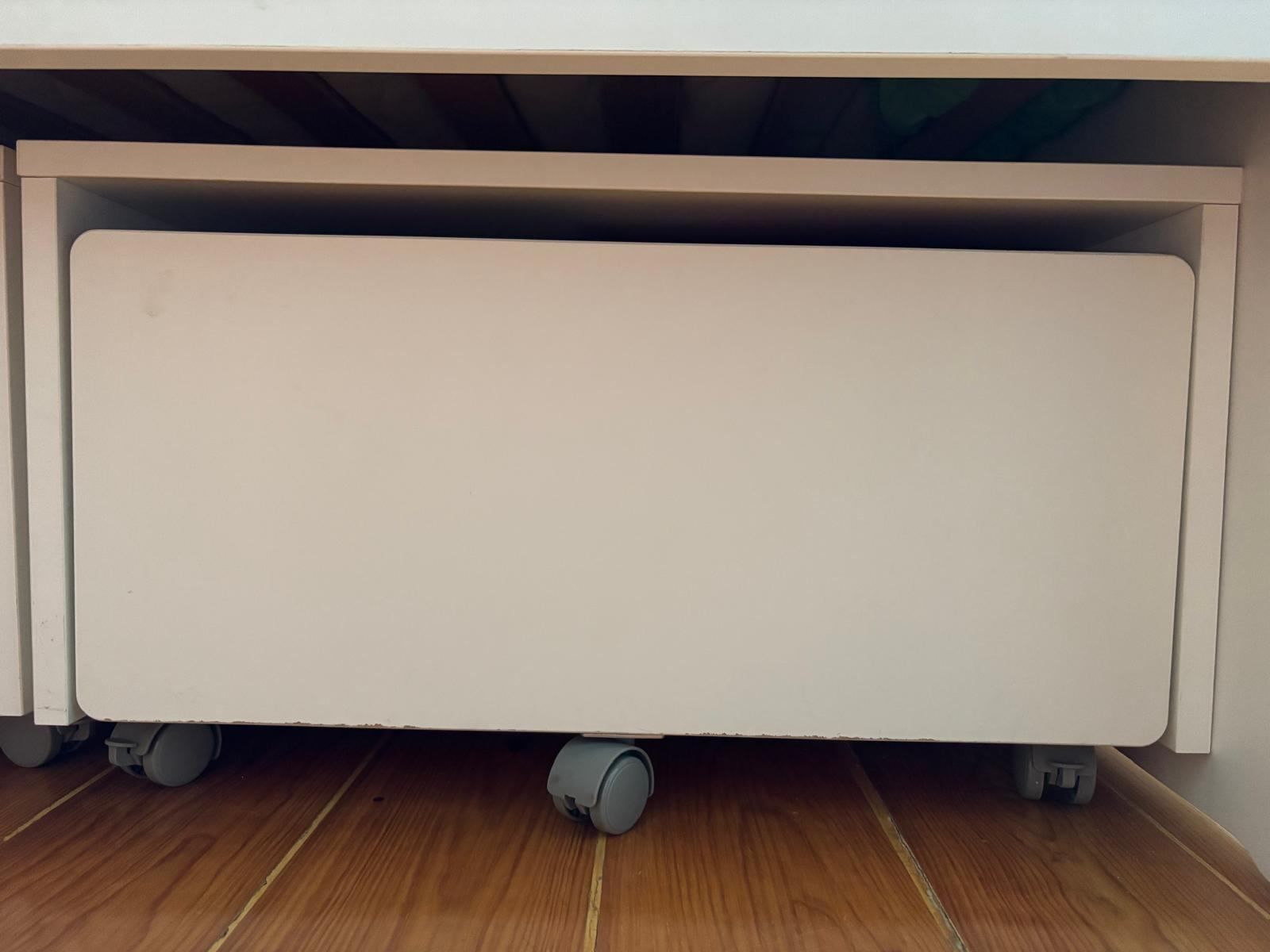 Seller photo