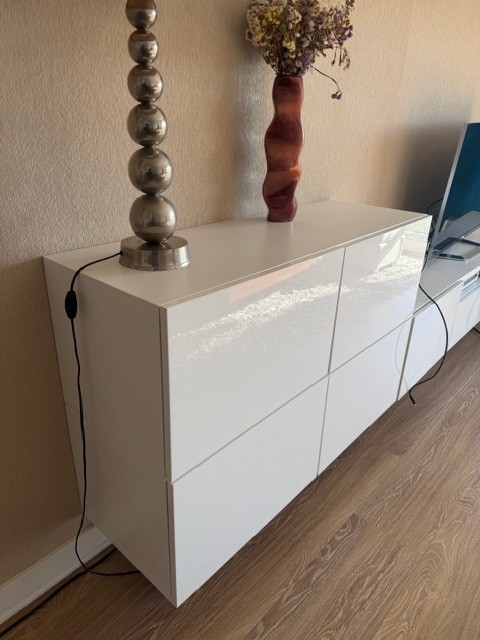 Seller photo