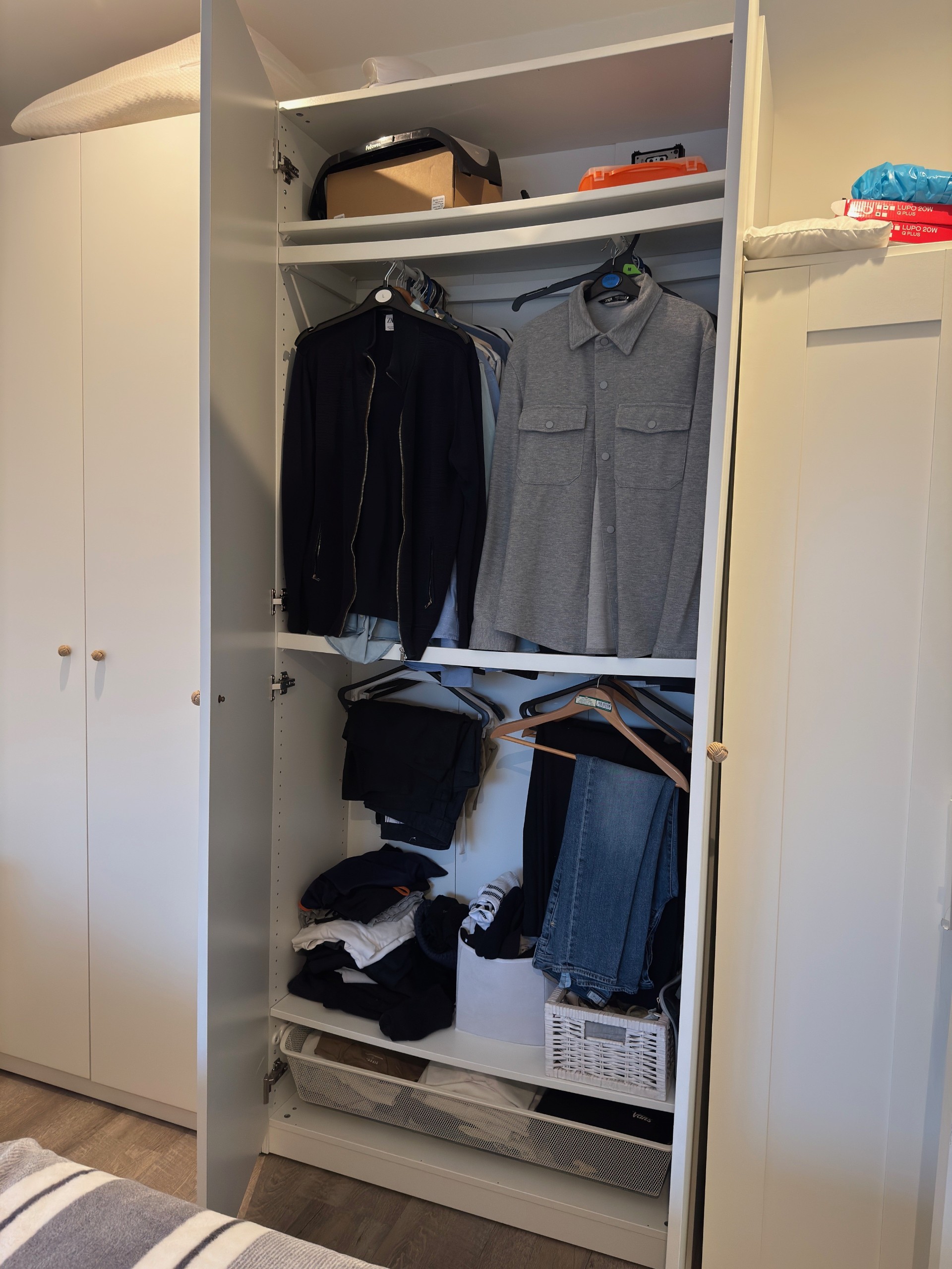 Seller photo