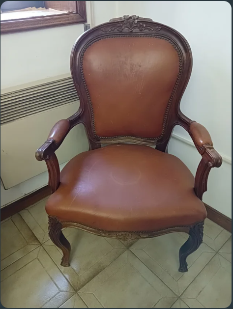 Seller photo